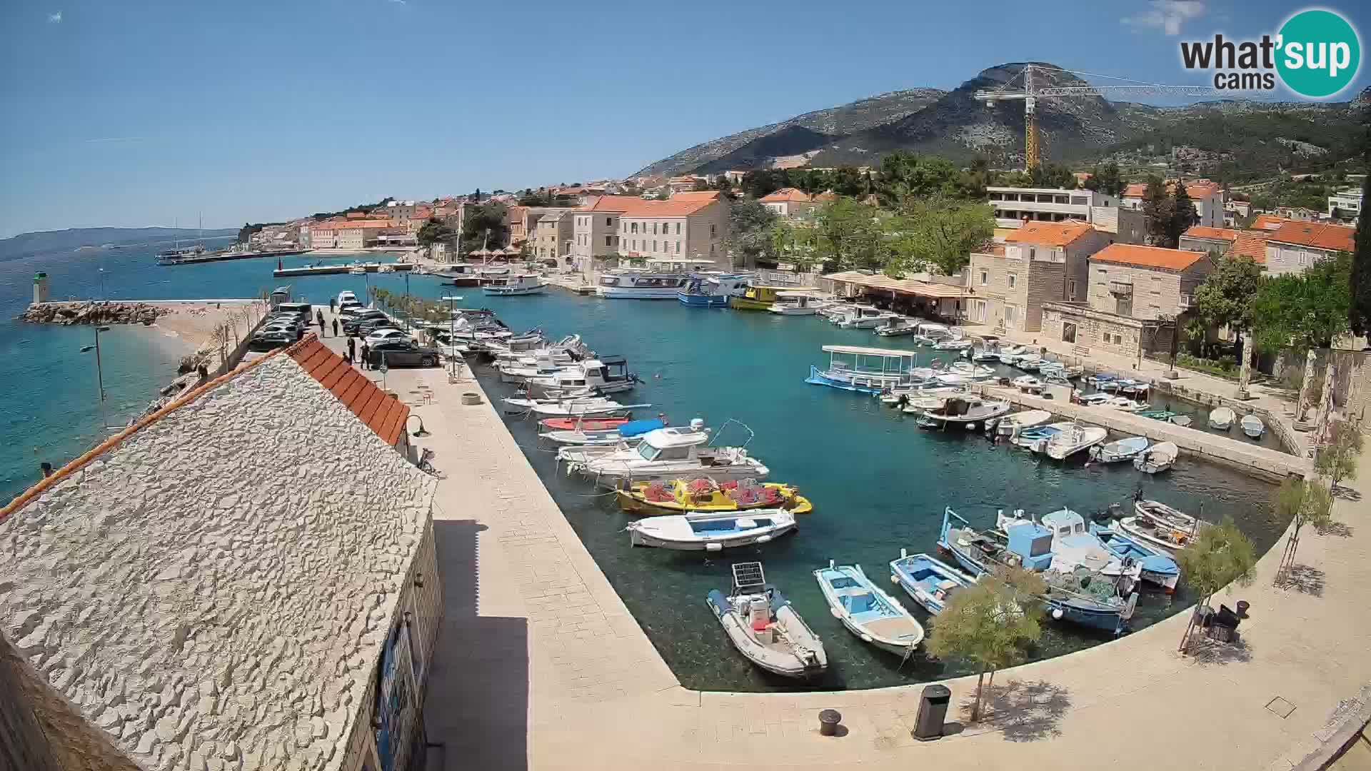 Webcam Bol Harbour – Live View of Bol Riva & Marina