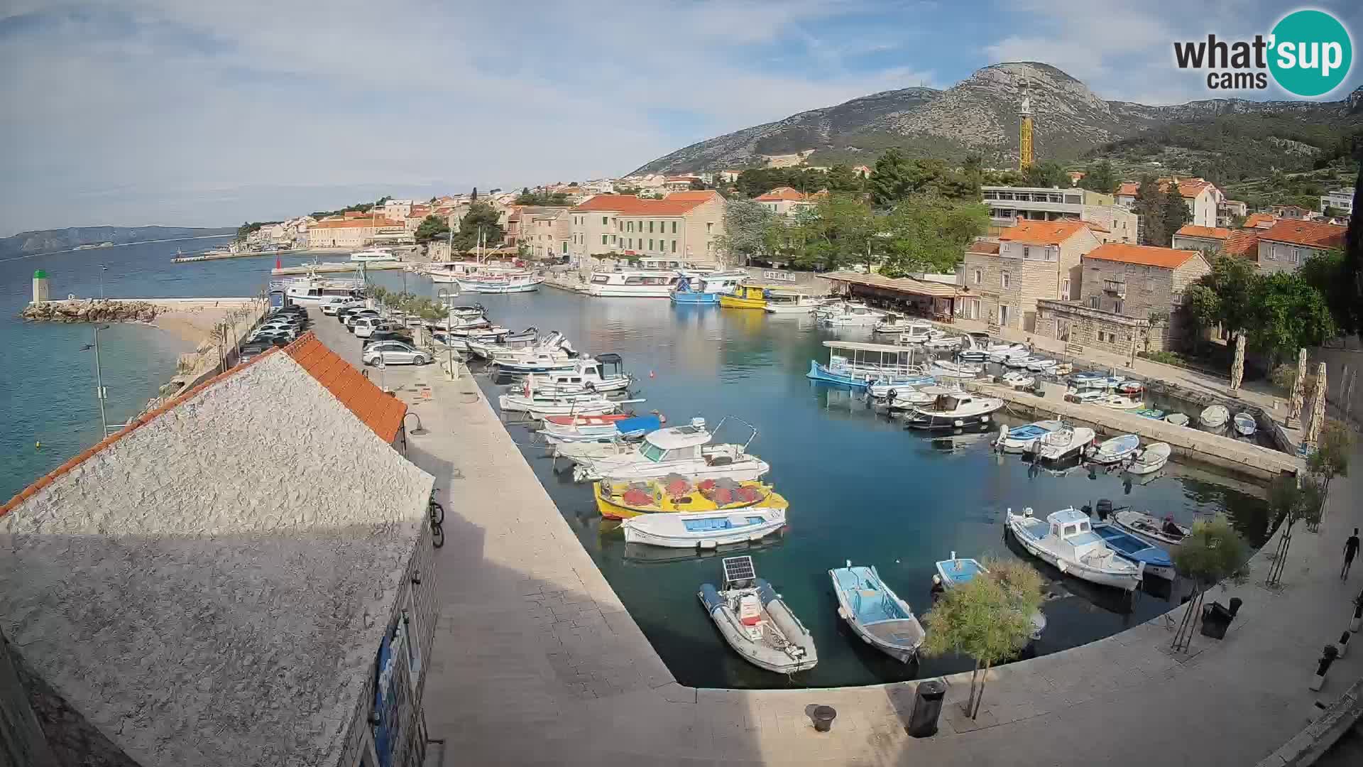 Webcam Bol Harbour – Live View of Bol Riva & Marina