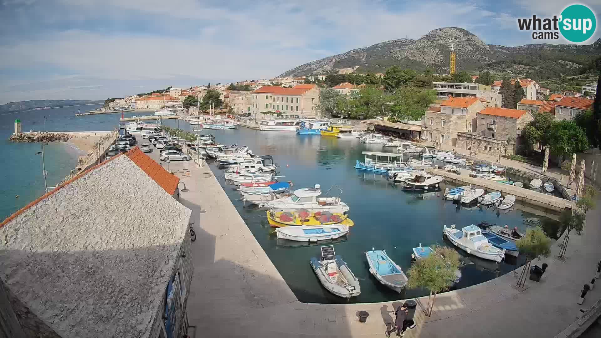 Webcam Bol Harbour – Live View of Bol Riva & Marina