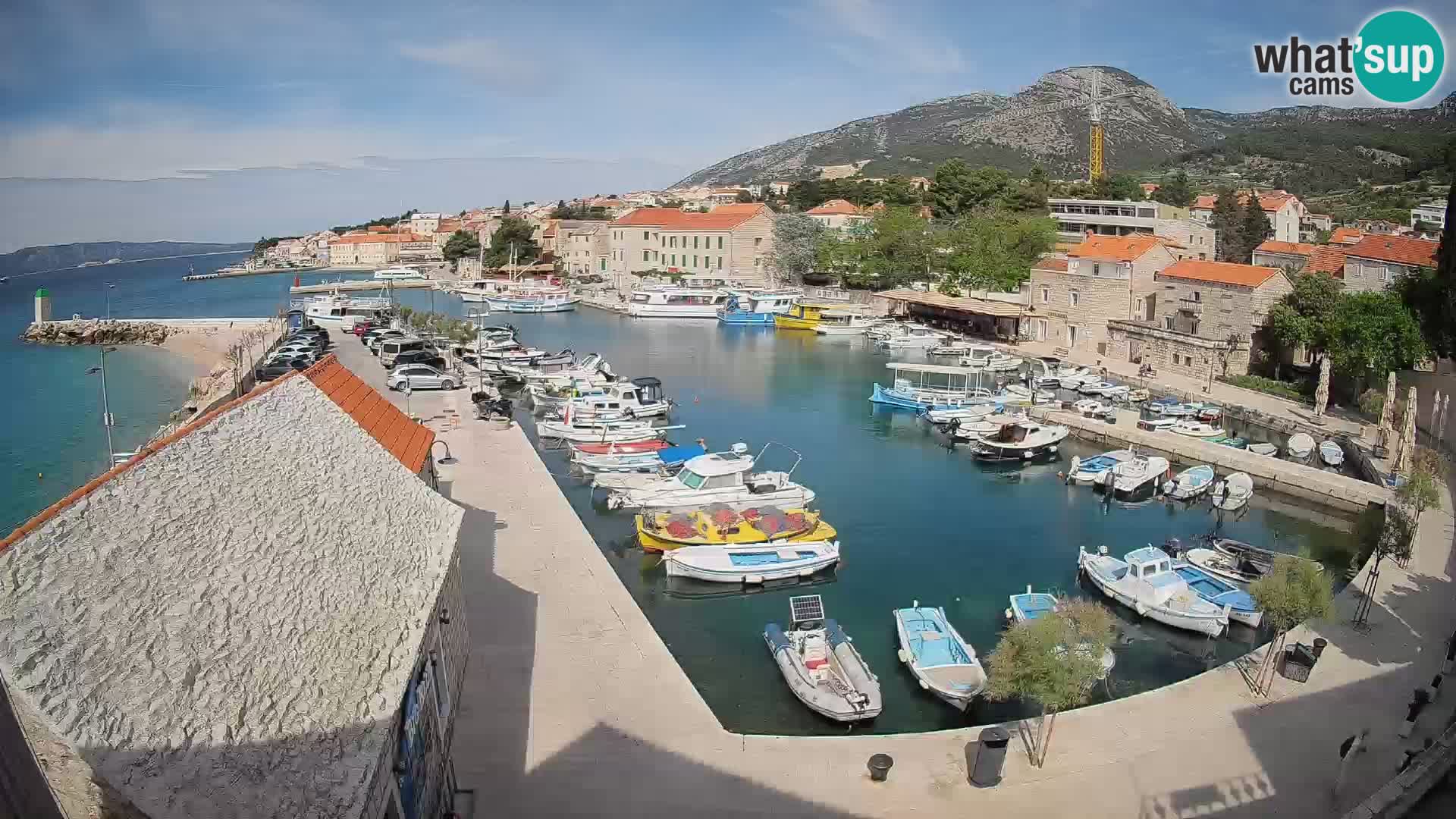 Webcam Bol Hafen – Liveblick auf Bol Riva & Marina