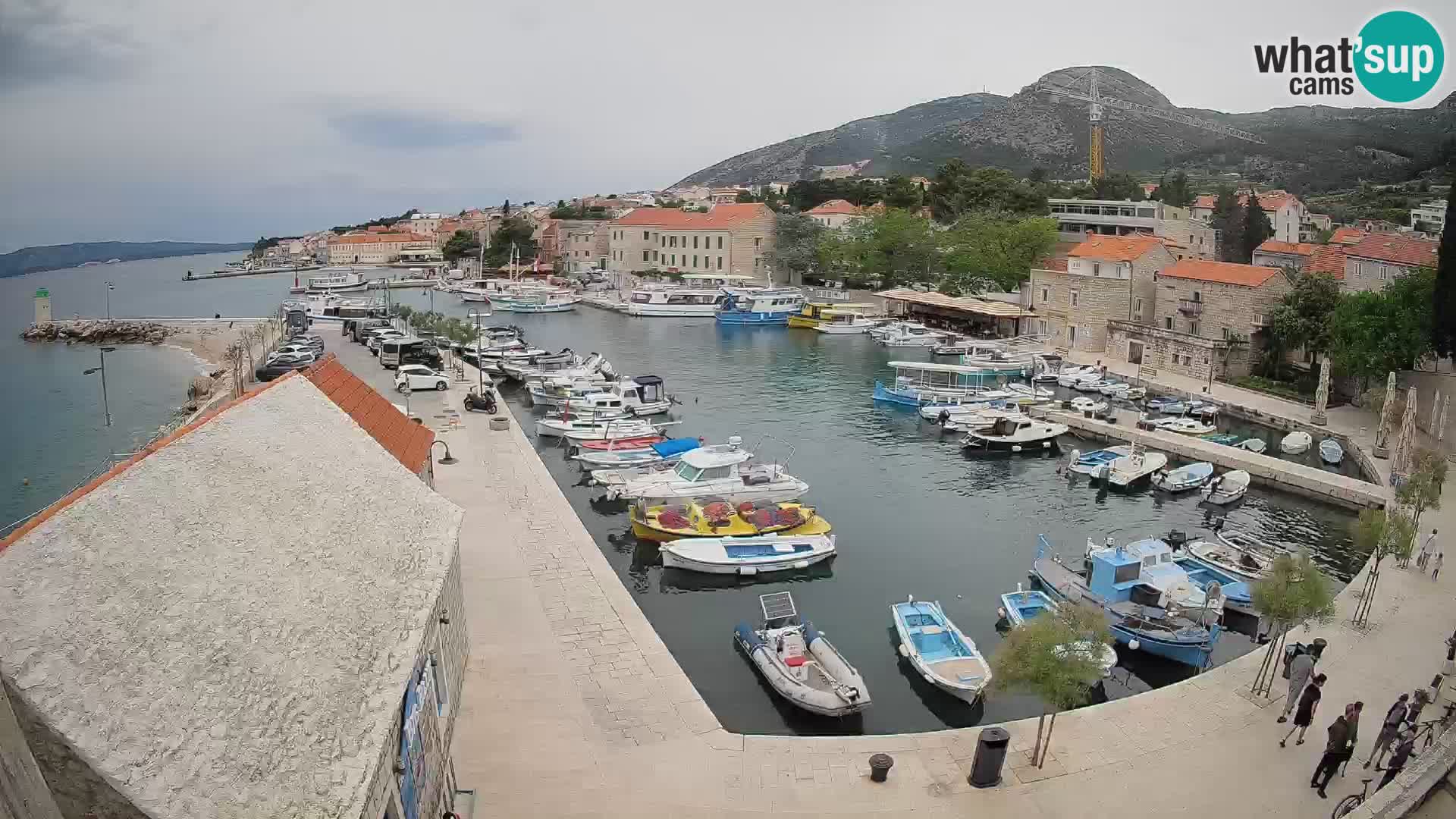 Webcam Bol Harbour – Live View of Bol Riva & Marina