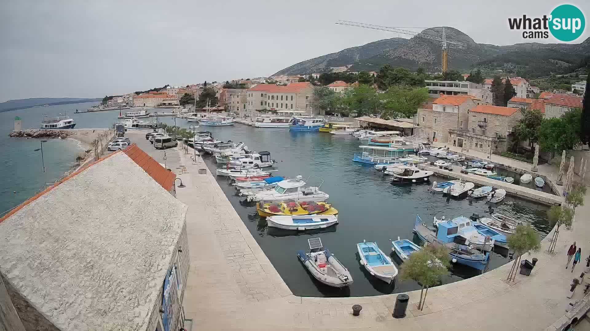 Webcam Bol Harbour – Live View of Bol Riva & Marina