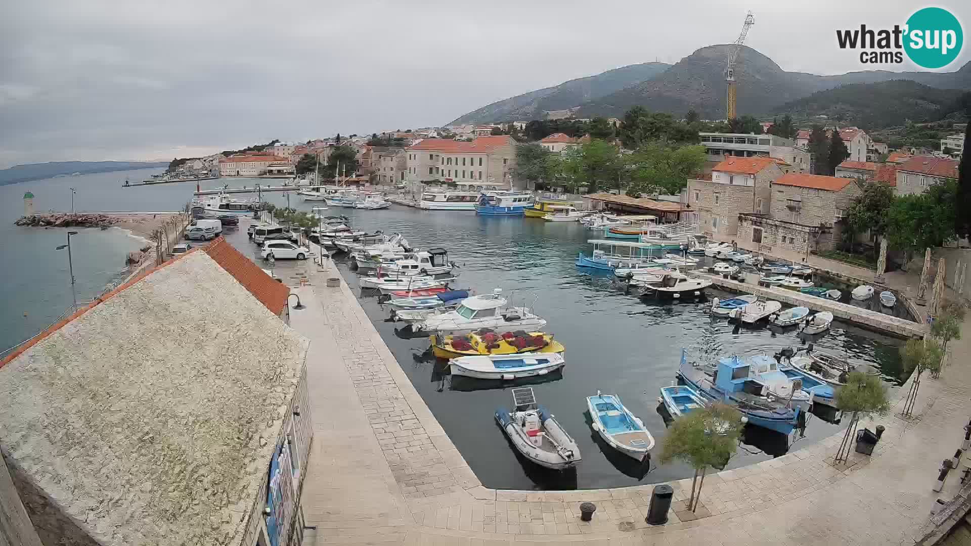 Webcam Bol Harbour – Live View of Bol Riva & Marina