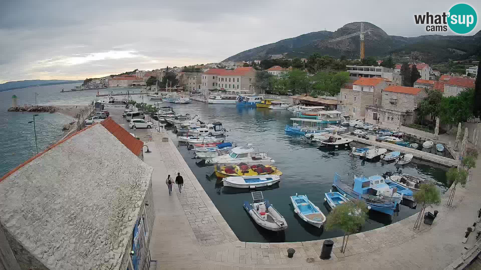 Webcam Bol Harbour – Live View of Bol Riva & Marina