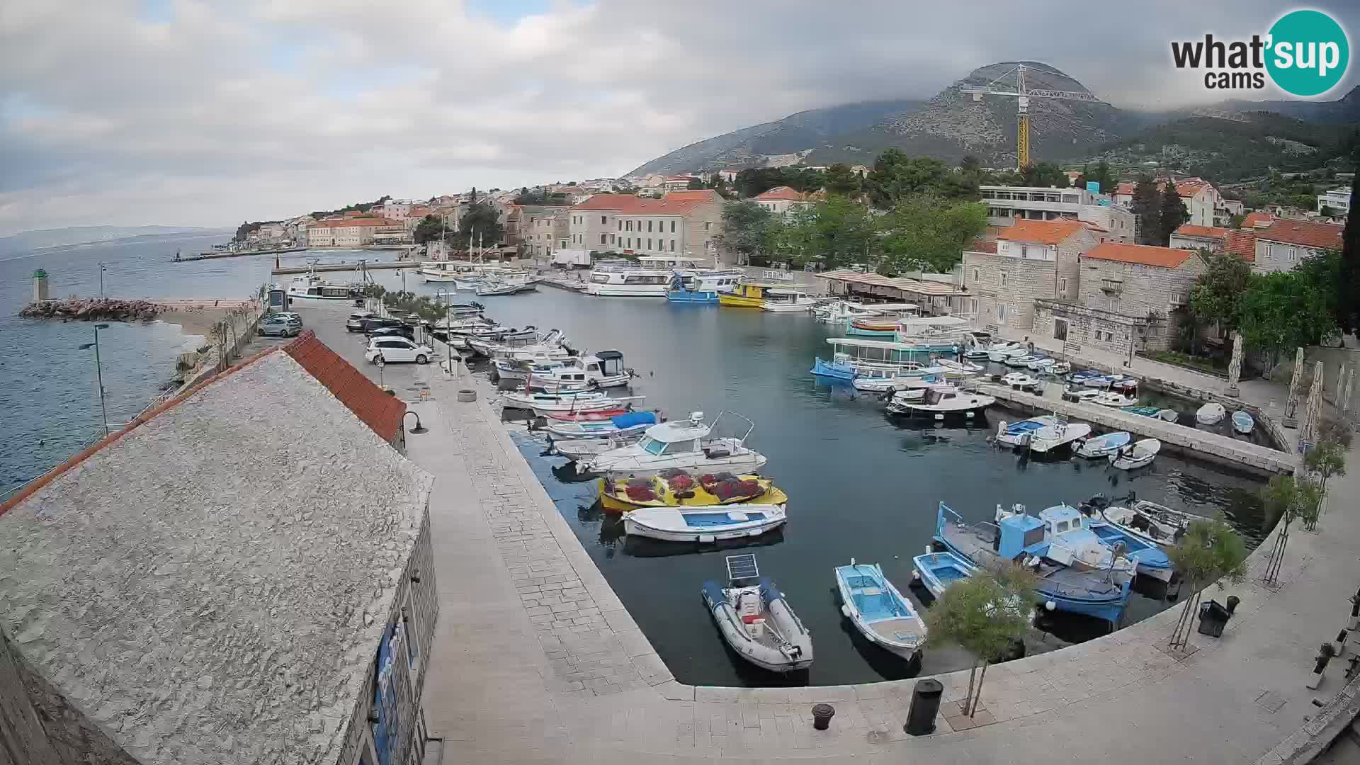 Webcam Bol Harbour – Live View of Bol Riva & Marina