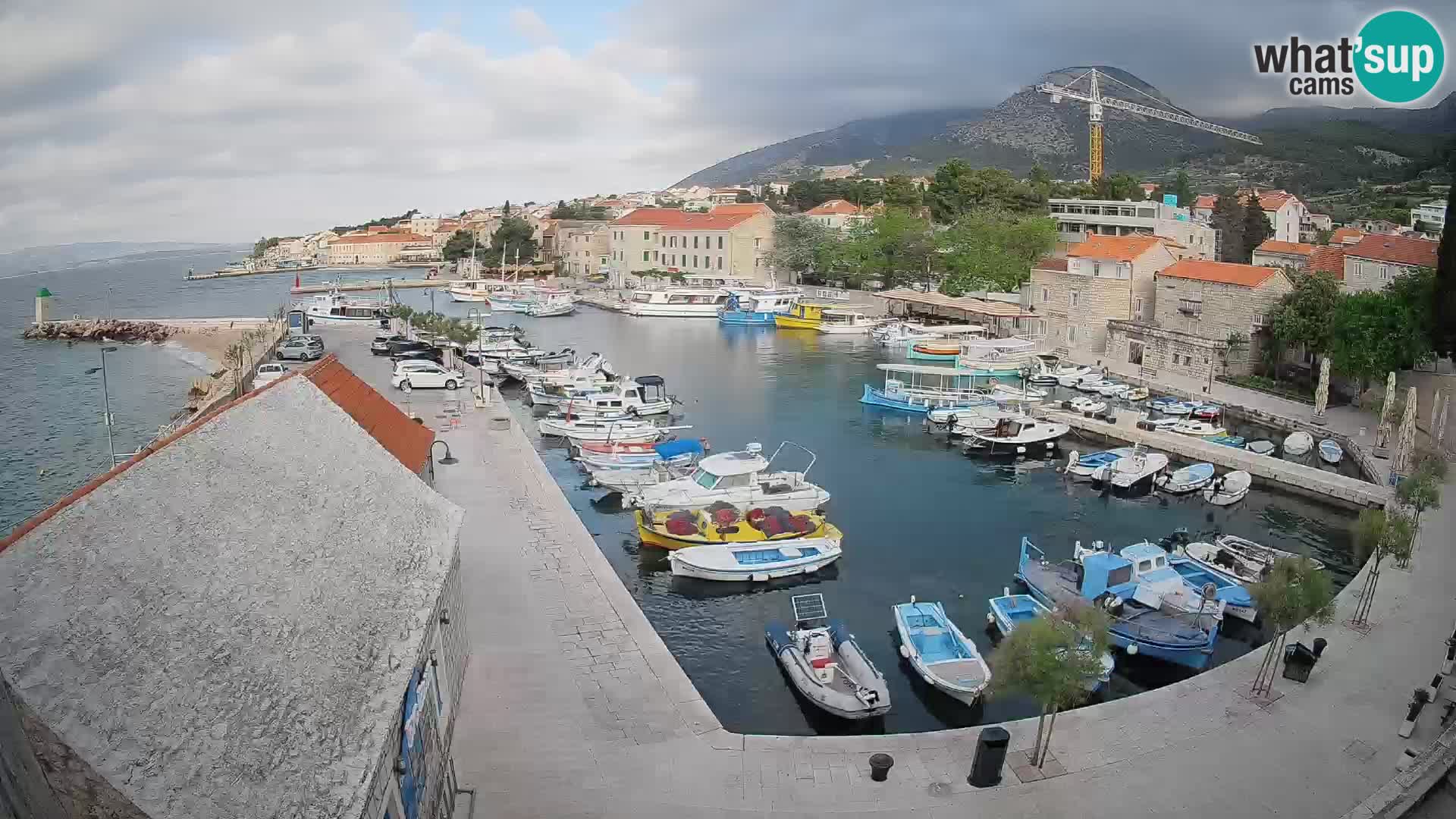 Webcam Bol Hafen – Liveblick auf Bol Riva & Marina