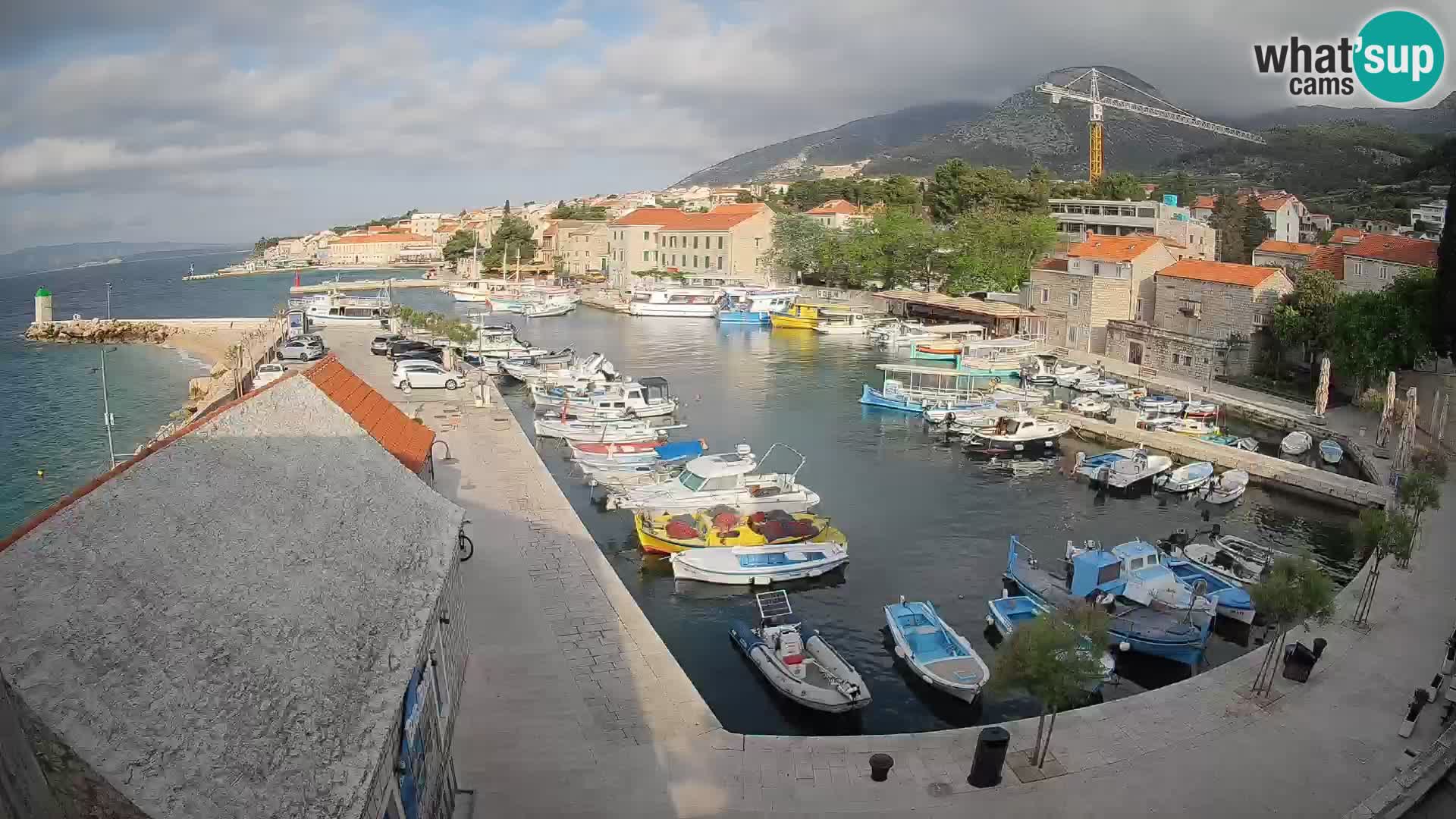 Webcam Bol Harbour – Live View of Bol Riva & Marina