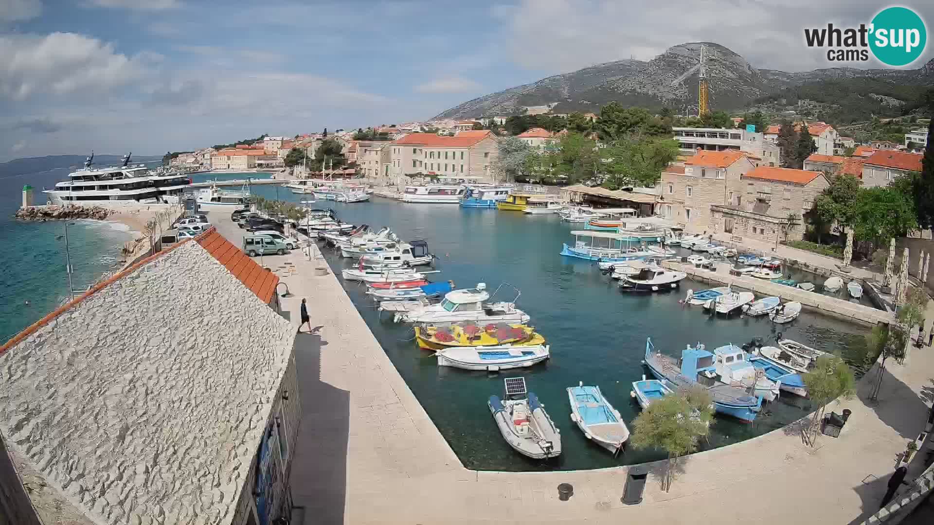 Webcam Bol Hafen – Liveblick auf Bol Riva & Marina