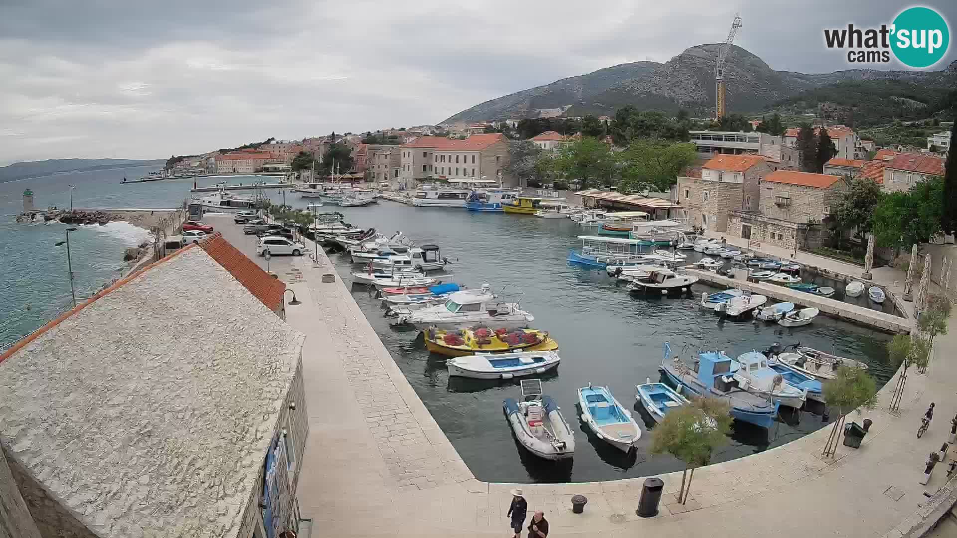 Webcam Bol Harbour – Live View of Bol Riva & Marina