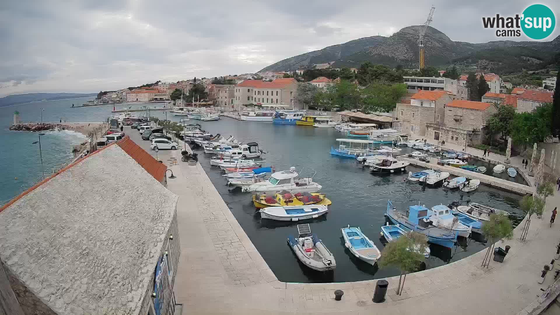 Webcam Bol Harbour – Live View of Bol Riva & Marina