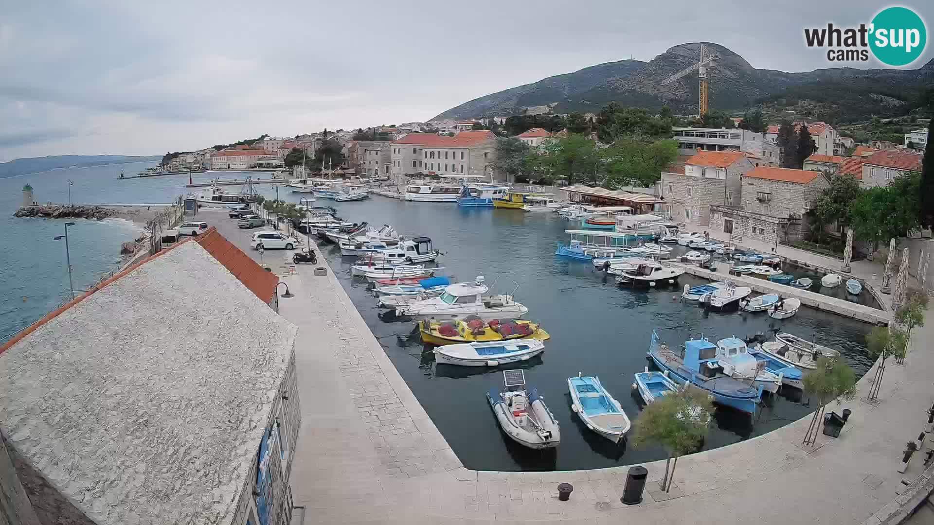 Webcam Bol Harbour – Live View of Bol Riva & Marina