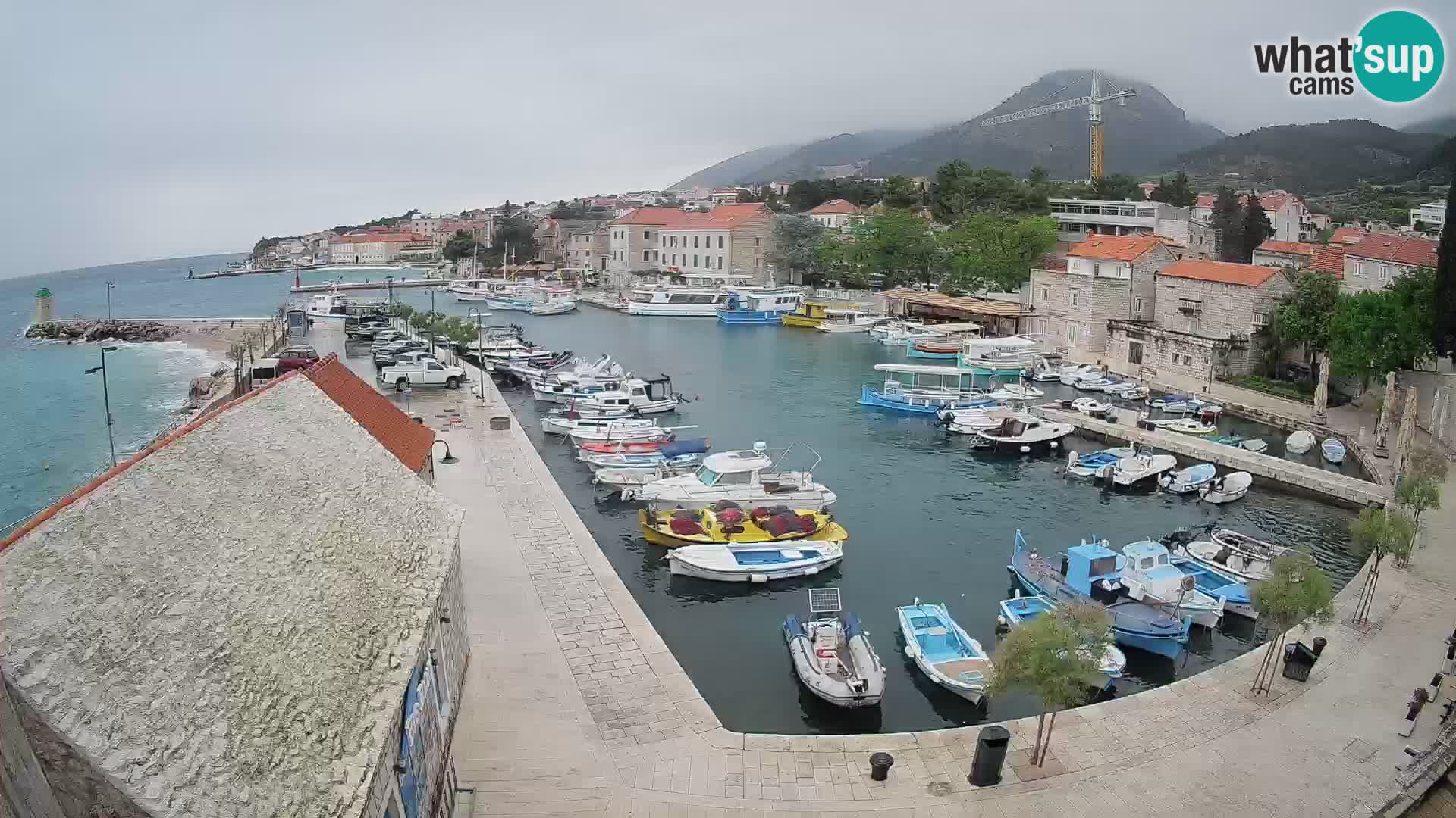 Webcam Bol Harbour – Live View of Bol Riva & Marina