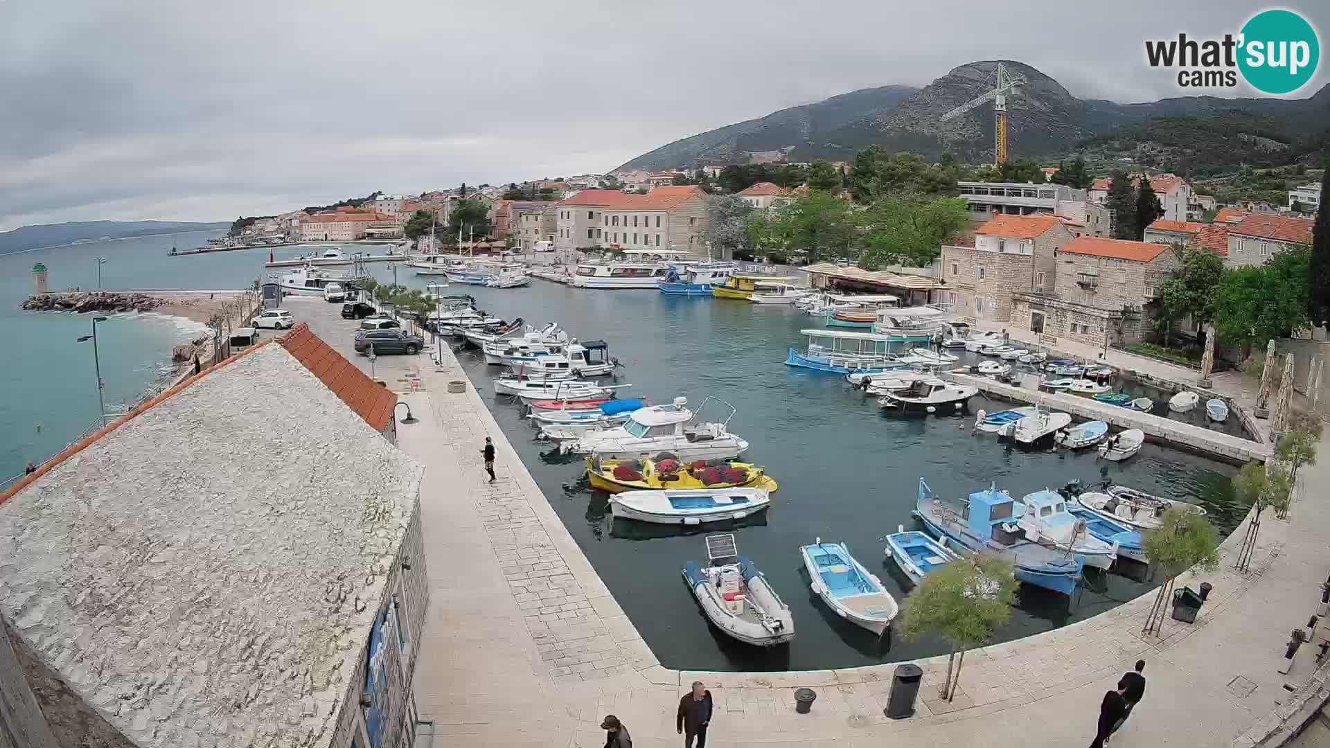 Webcam Bol Harbour – Live View of Bol Riva & Marina