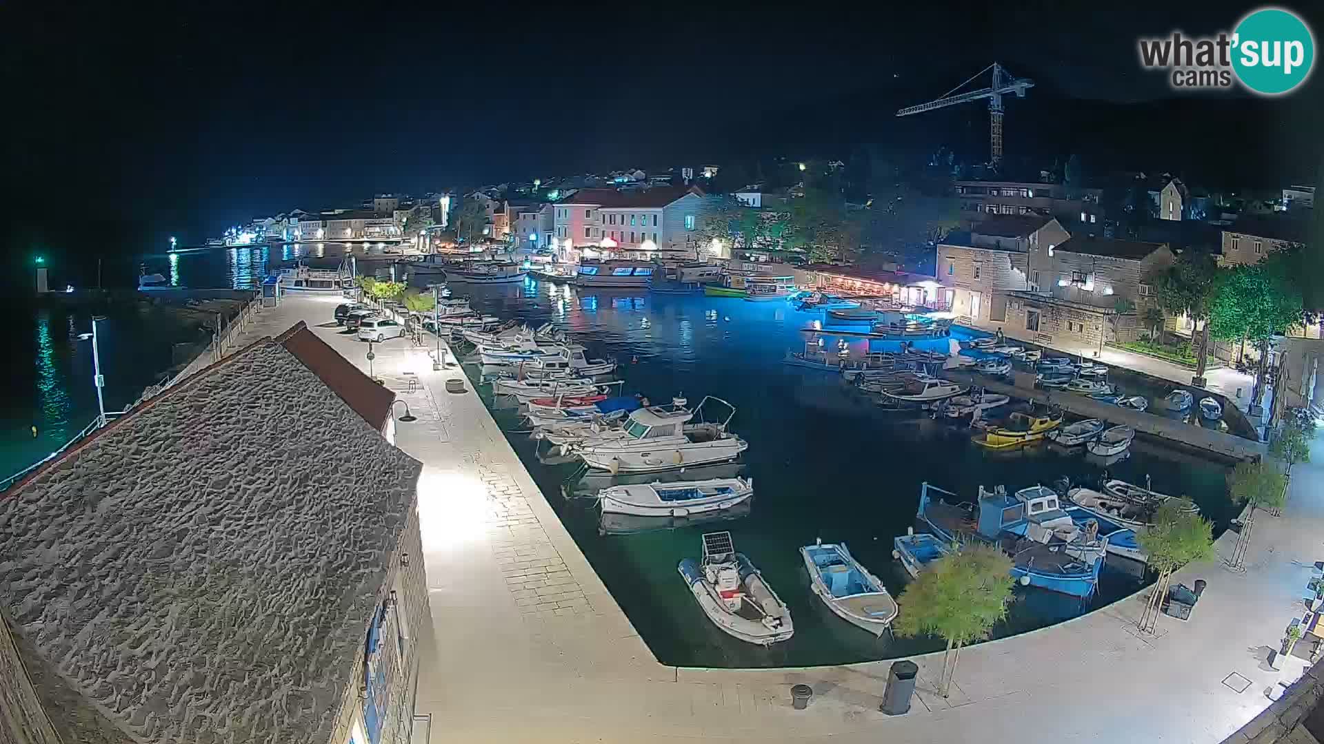 Webcam Bol Hafen – Liveblick auf Bol Riva & Marina