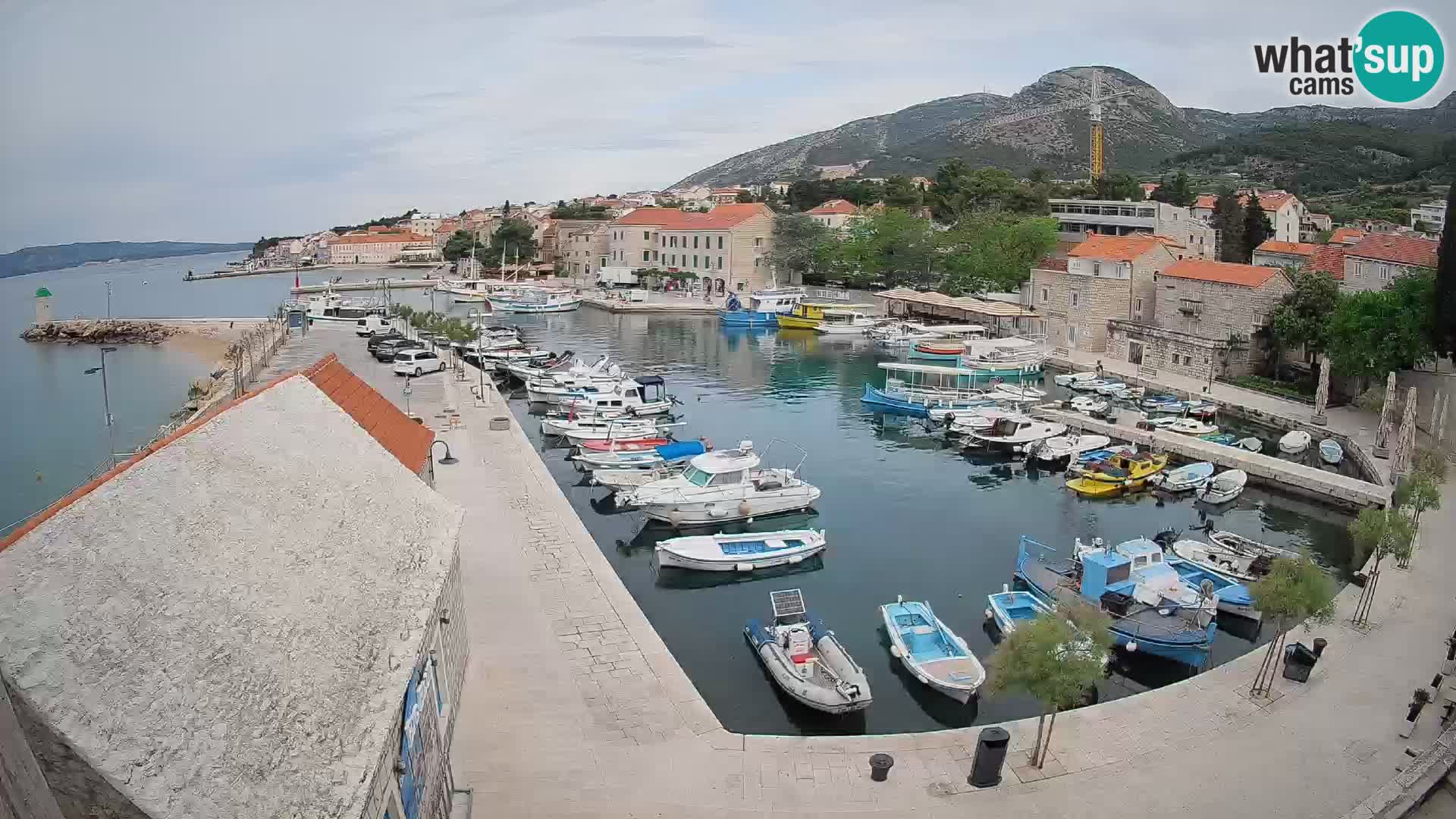Webcam Bol Hafen – Liveblick auf Bol Riva & Marina