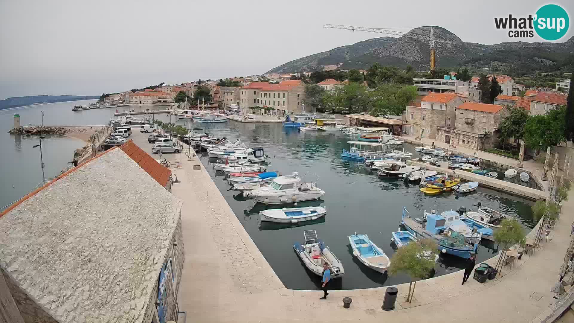 Webcam Bol Harbour – Live View of Bol Riva & Marina