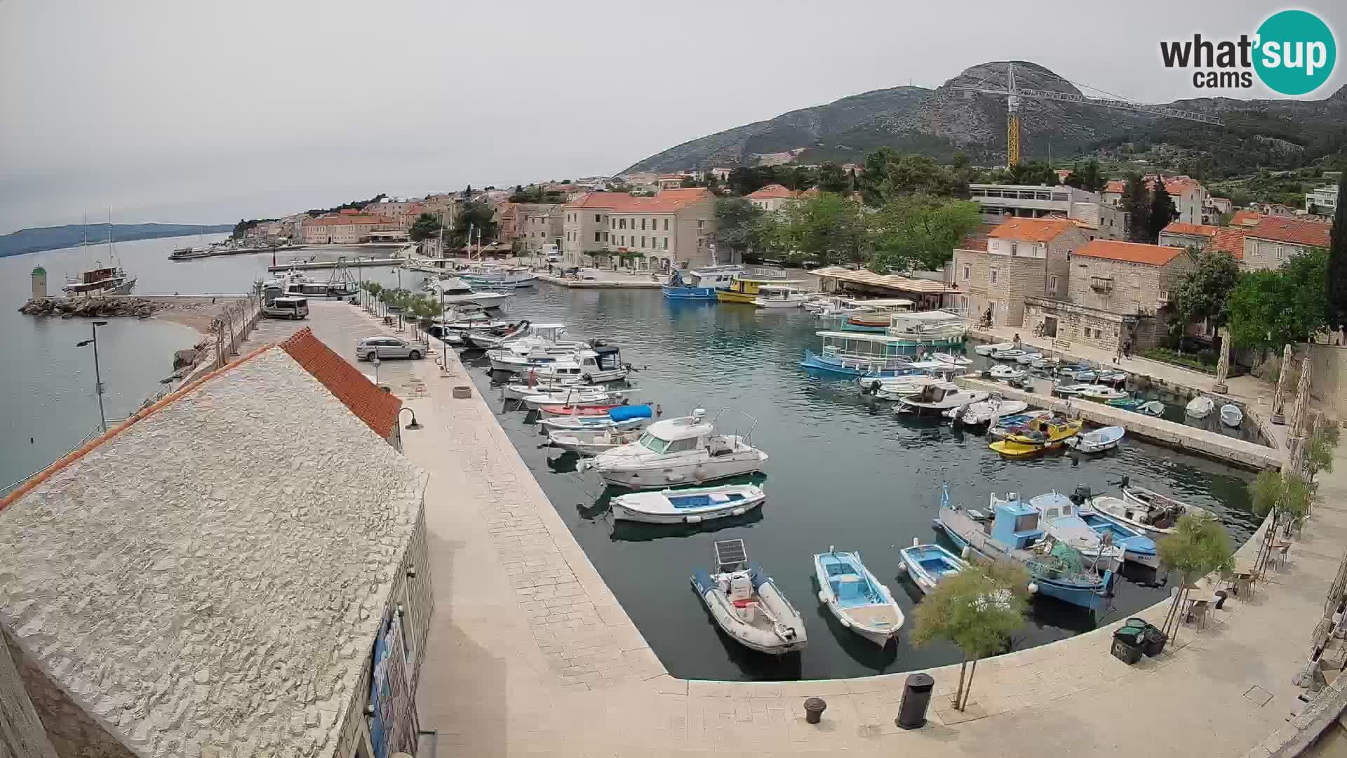 Webcam Bol Harbour – Live View of Bol Riva & Marina