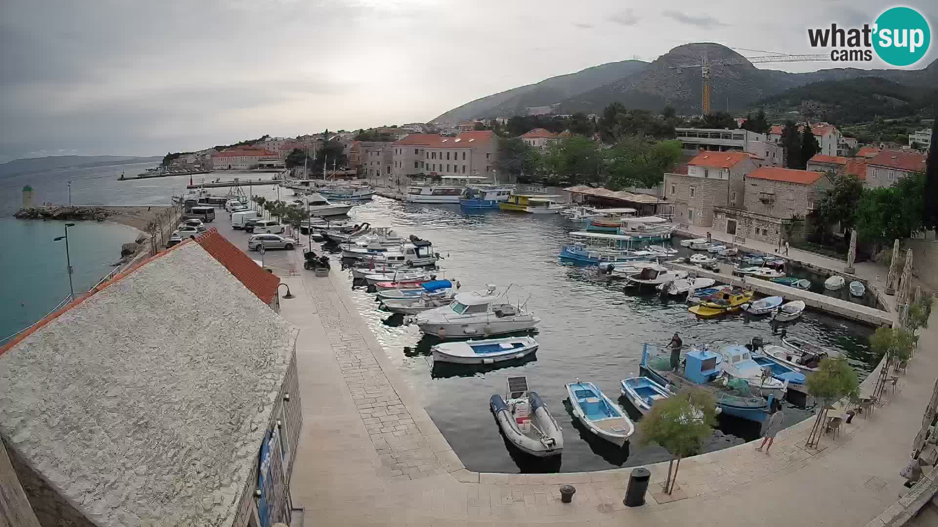 Webcam Bol Harbour – Live View of Bol Riva & Marina