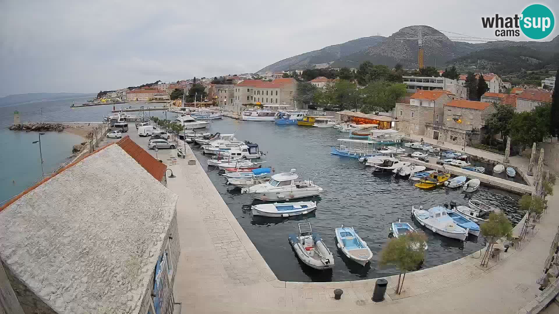 Webcam Bol Hafen – Liveblick auf Bol Riva & Marina