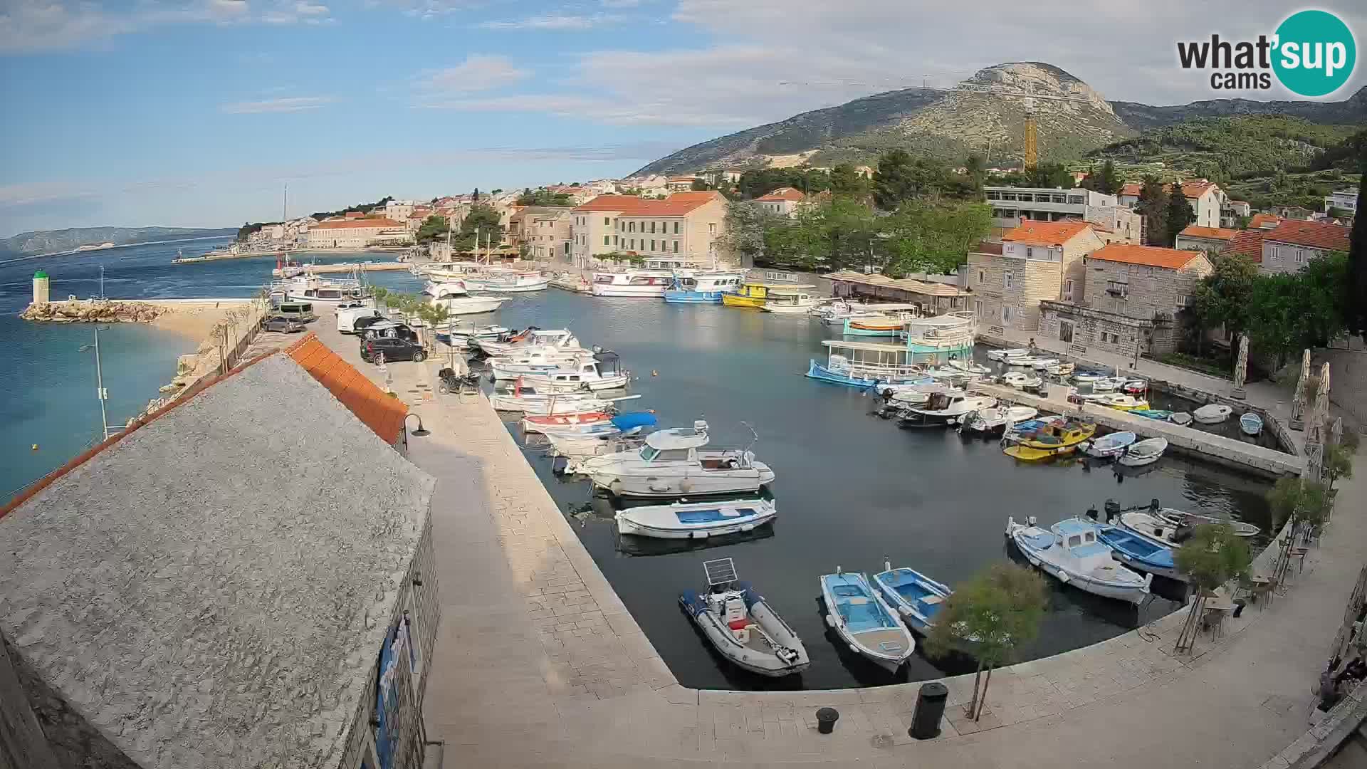 Webcam Bol Harbour – Live View of Bol Riva & Marina