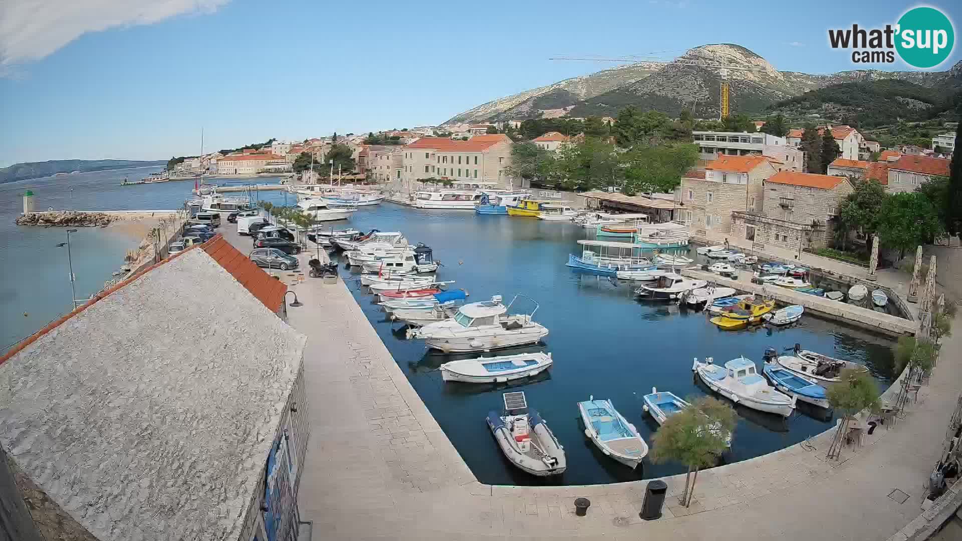 Webcam Bol Harbour – Live View of Bol Riva & Marina