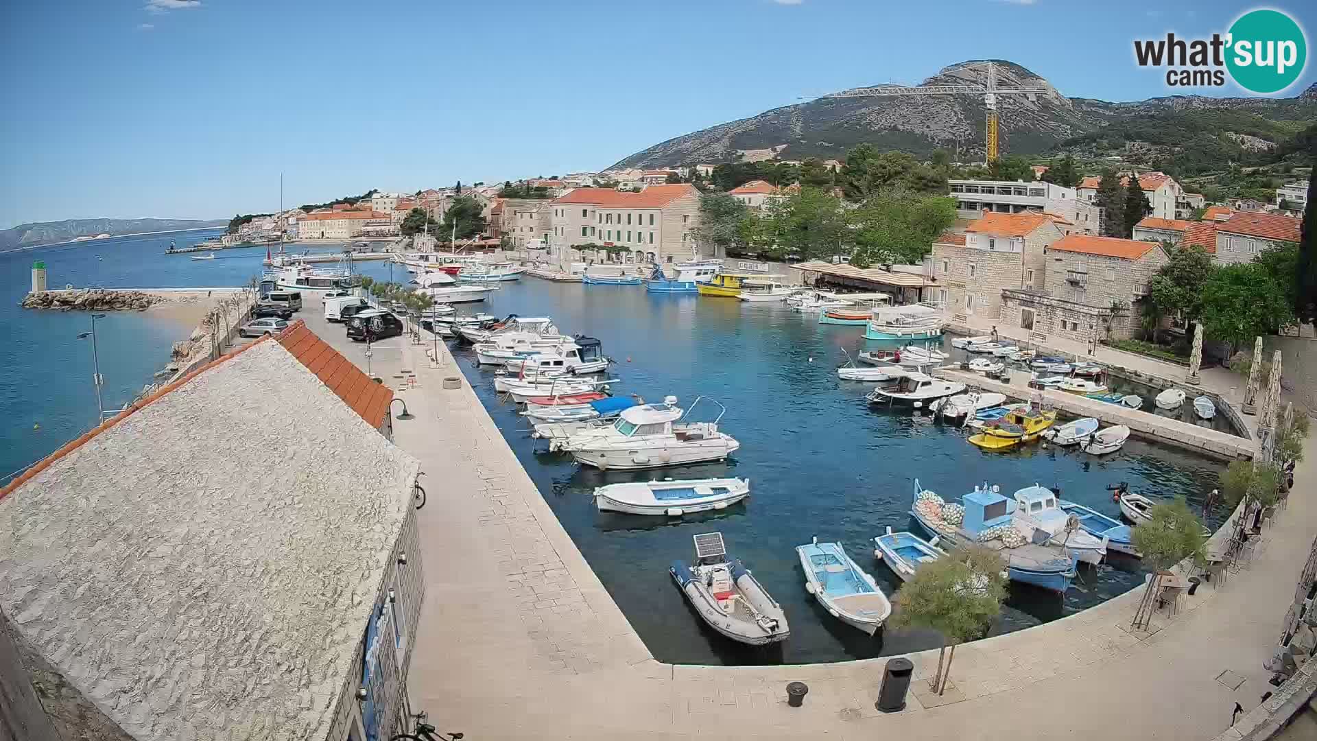 Webcam Bol Harbour – Live View of Bol Riva & Marina