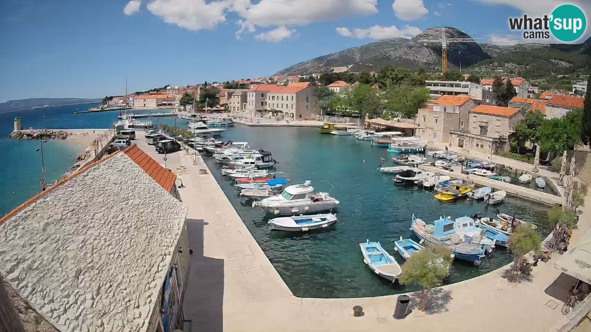 Webcam Bol Hafen – Liveblick auf Bol Riva & Marina