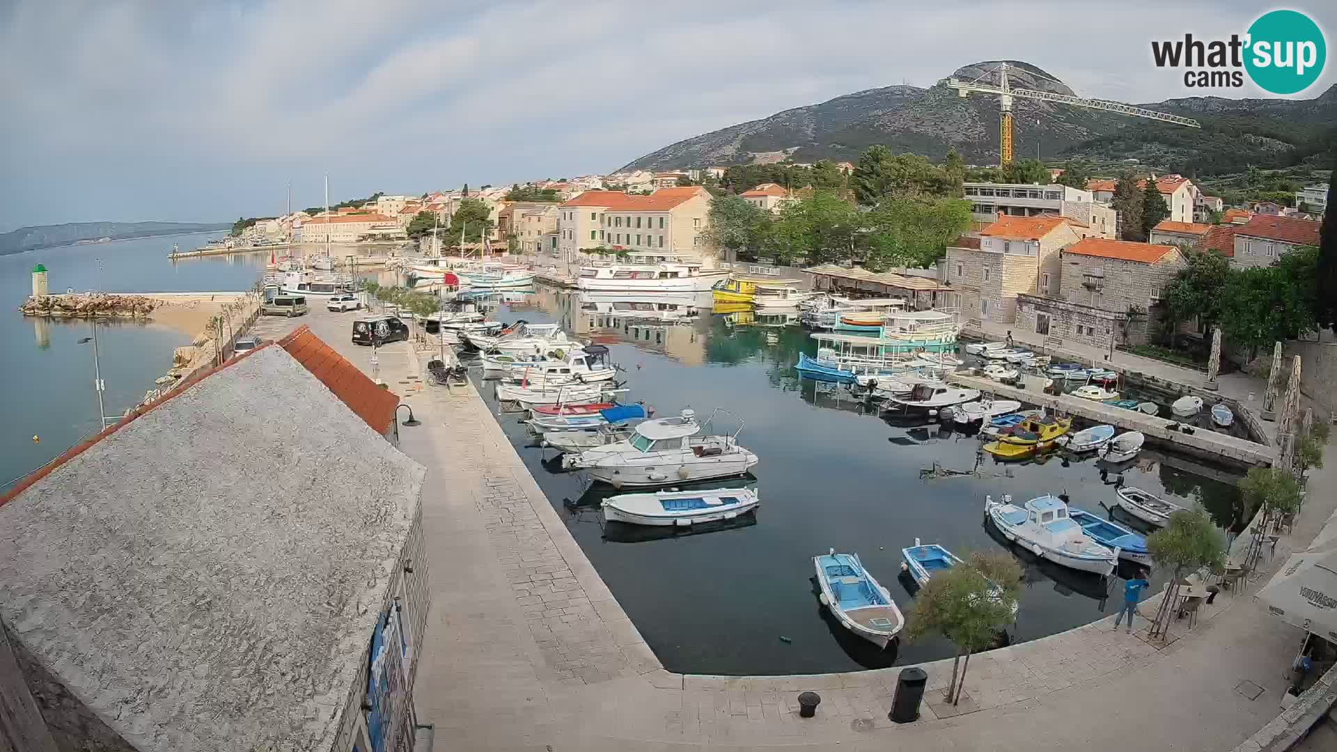 Webcam Bol Harbour – Live View of Bol Riva & Marina
