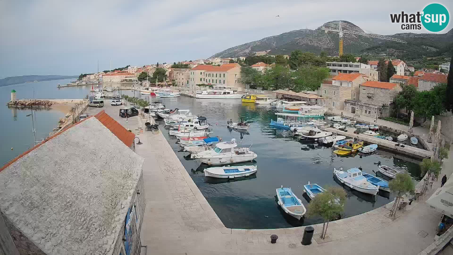 Webcam Bol Hafen – Liveblick auf Bol Riva & Marina