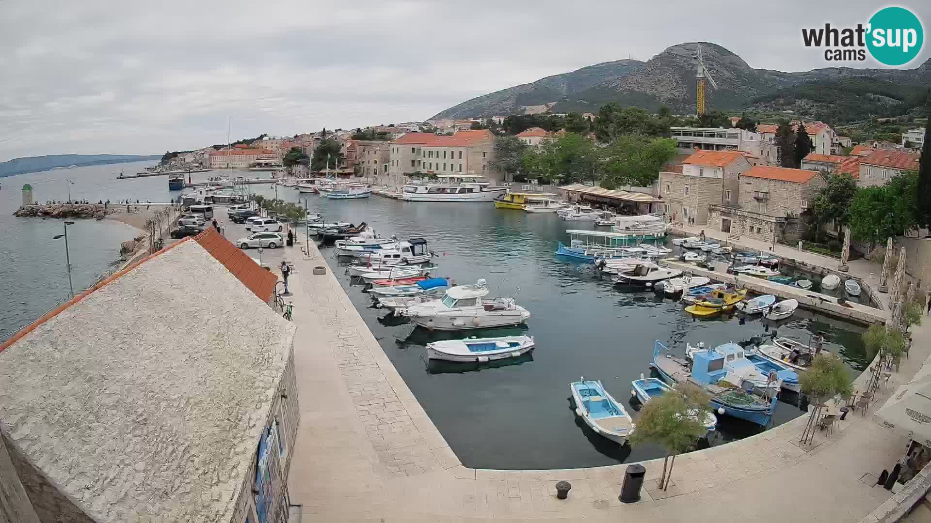 Webcam Bol Harbour – Live View of Bol Riva & Marina