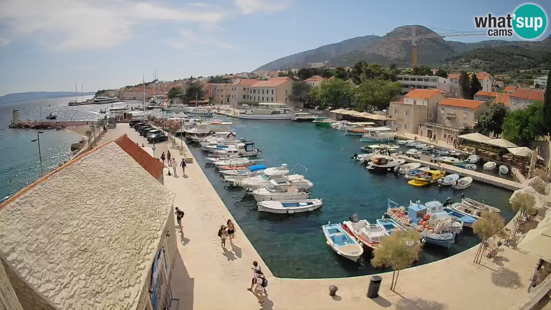 Webcam Bol Hafen – Liveblick auf Bol Riva & Marina
