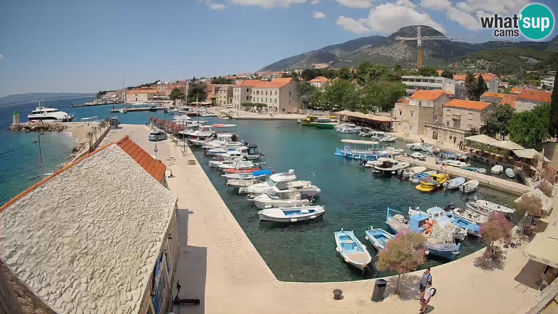 Webcam Bol Harbour – Live View of Bol Riva & Marina