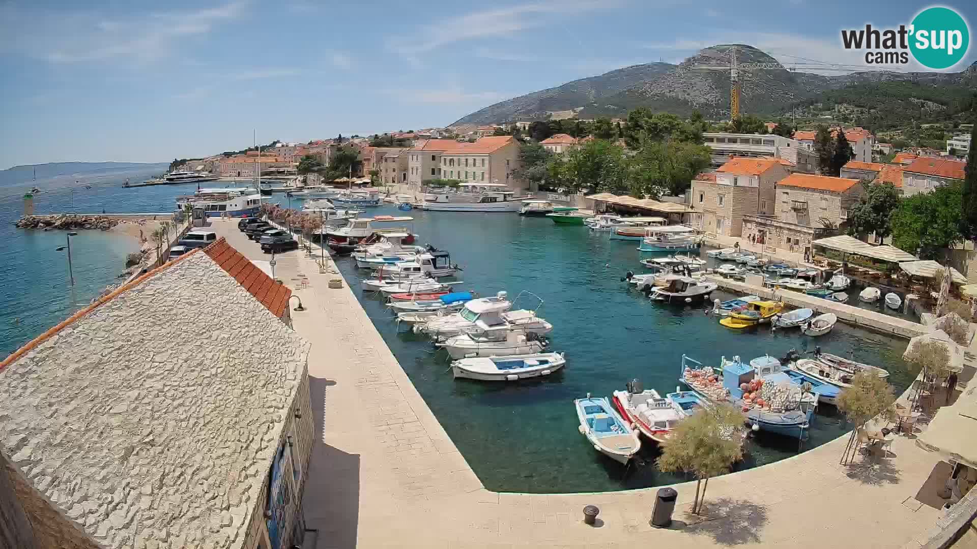 Webcam Bol Harbour – Live View of Bol Riva & Marina