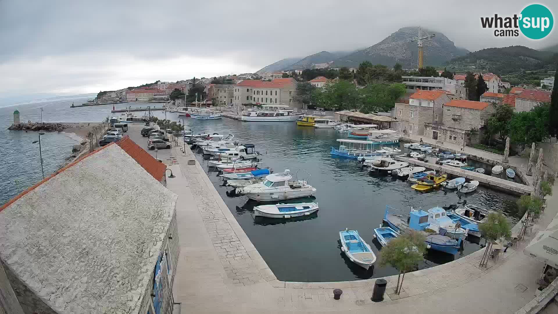 Webcam Bol Hafen – Liveblick auf Bol Riva & Marina