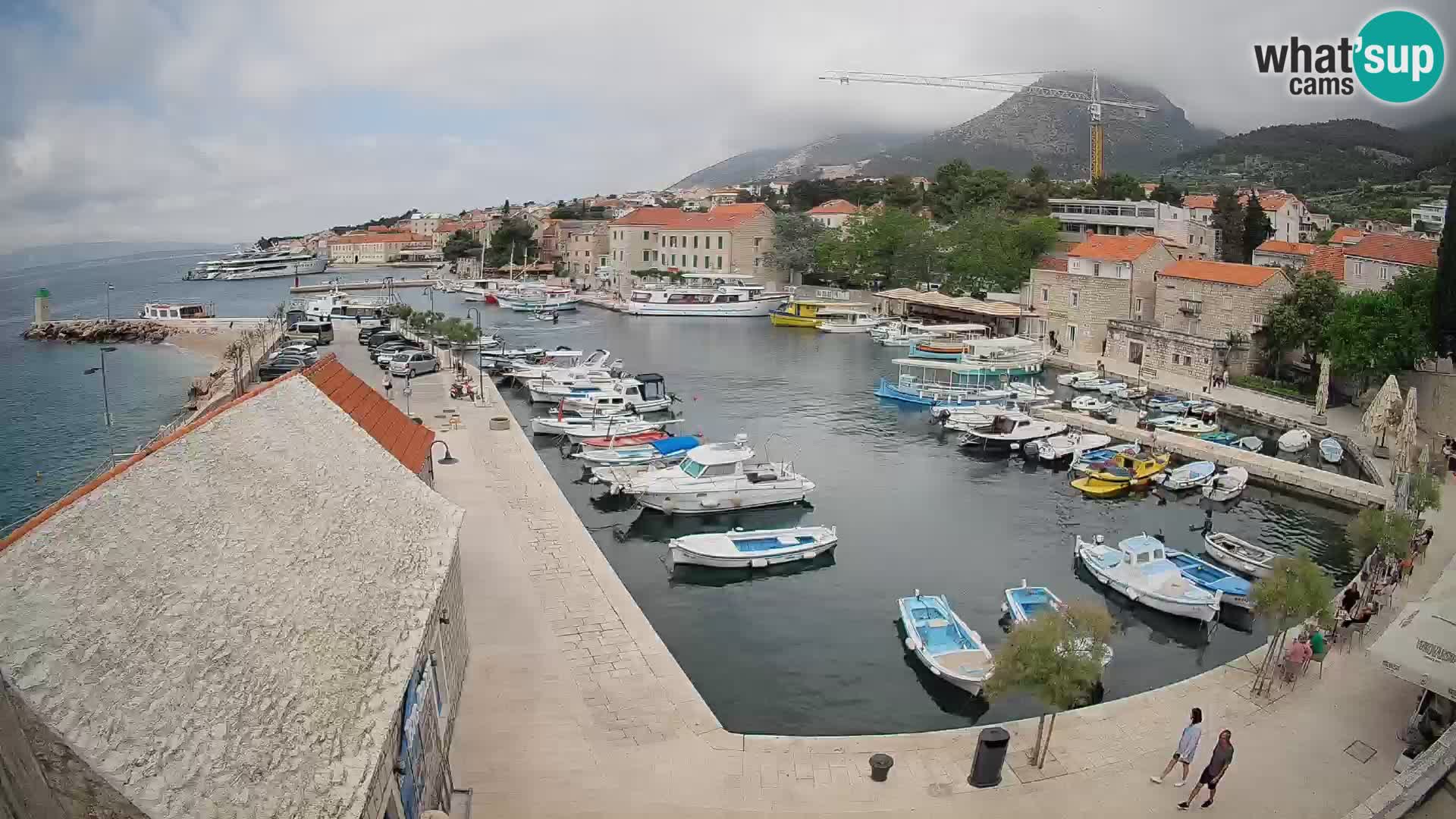 Webcam Bol Harbour – Live View of Bol Riva & Marina