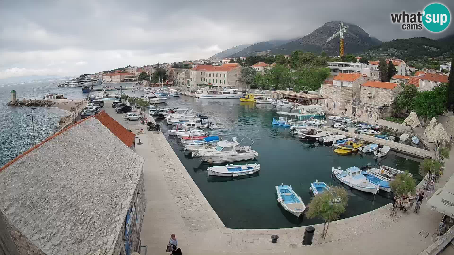 Webcam Bol Harbour – Live View of Bol Riva & Marina