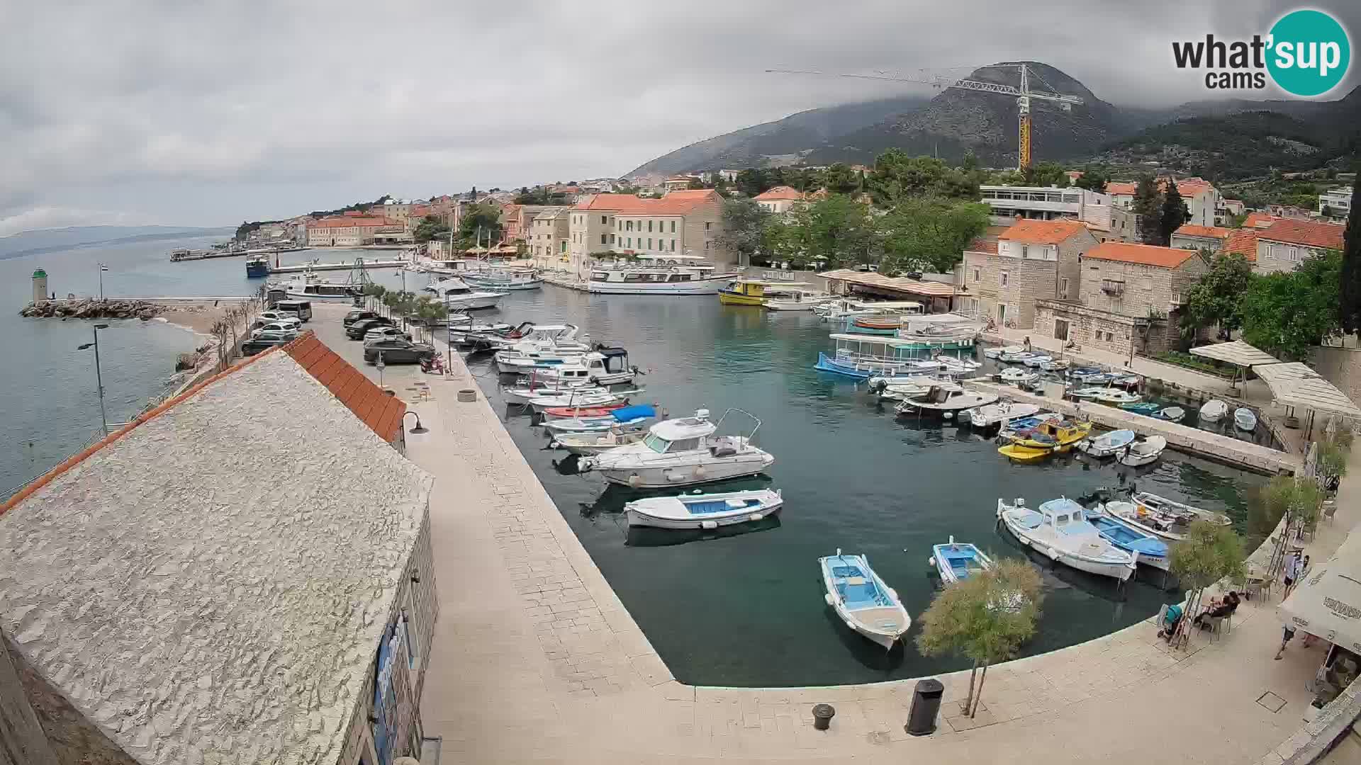 Webcam Bol Hafen – Liveblick auf Bol Riva & Marina