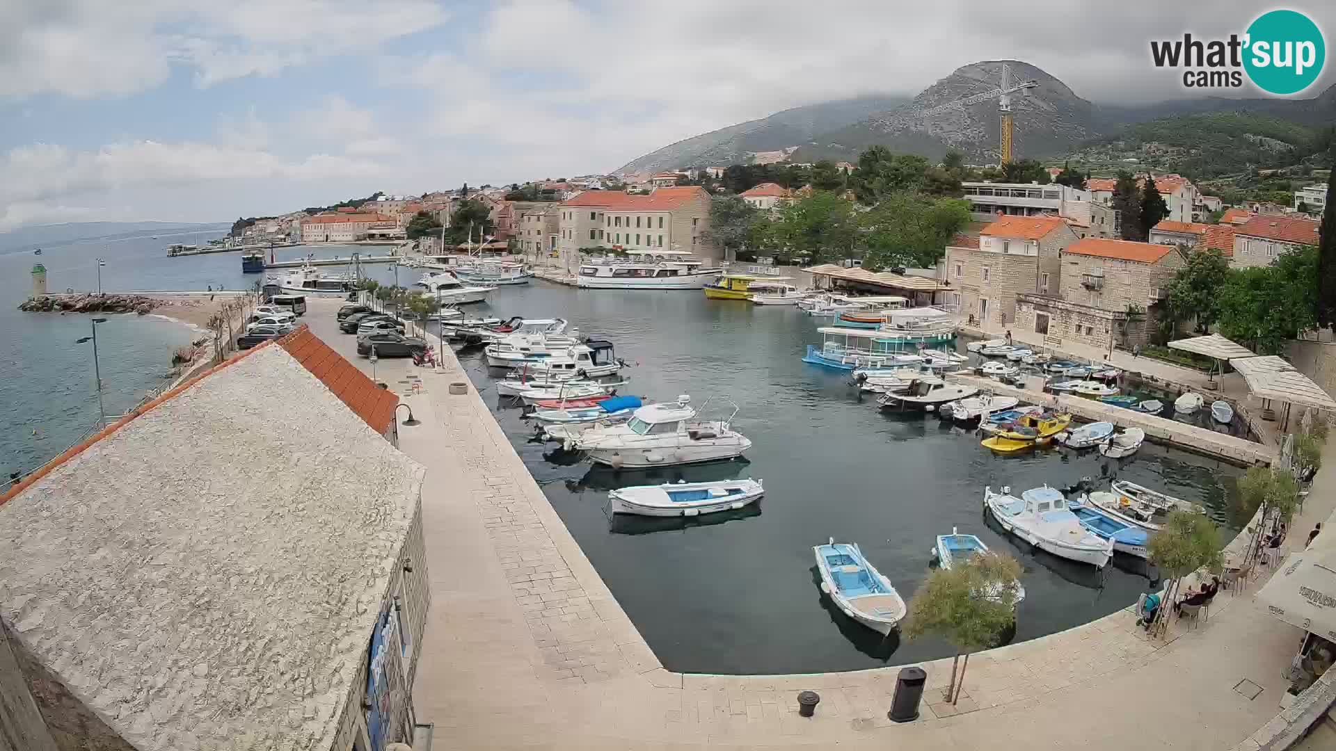 Webcam Bol Harbour – Live View of Bol Riva & Marina