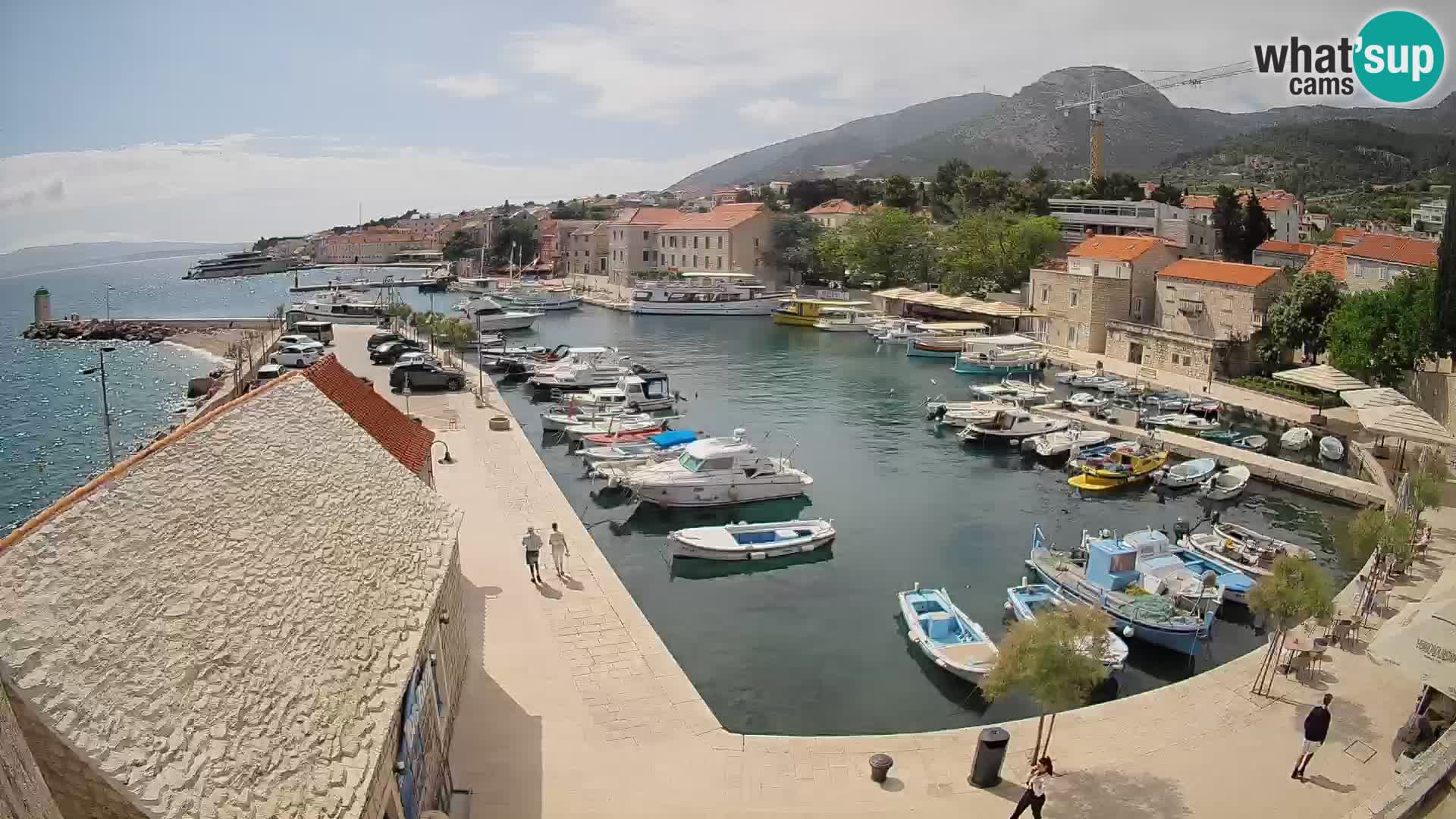Webcam Bol Harbour – Live View of Bol Riva & Marina