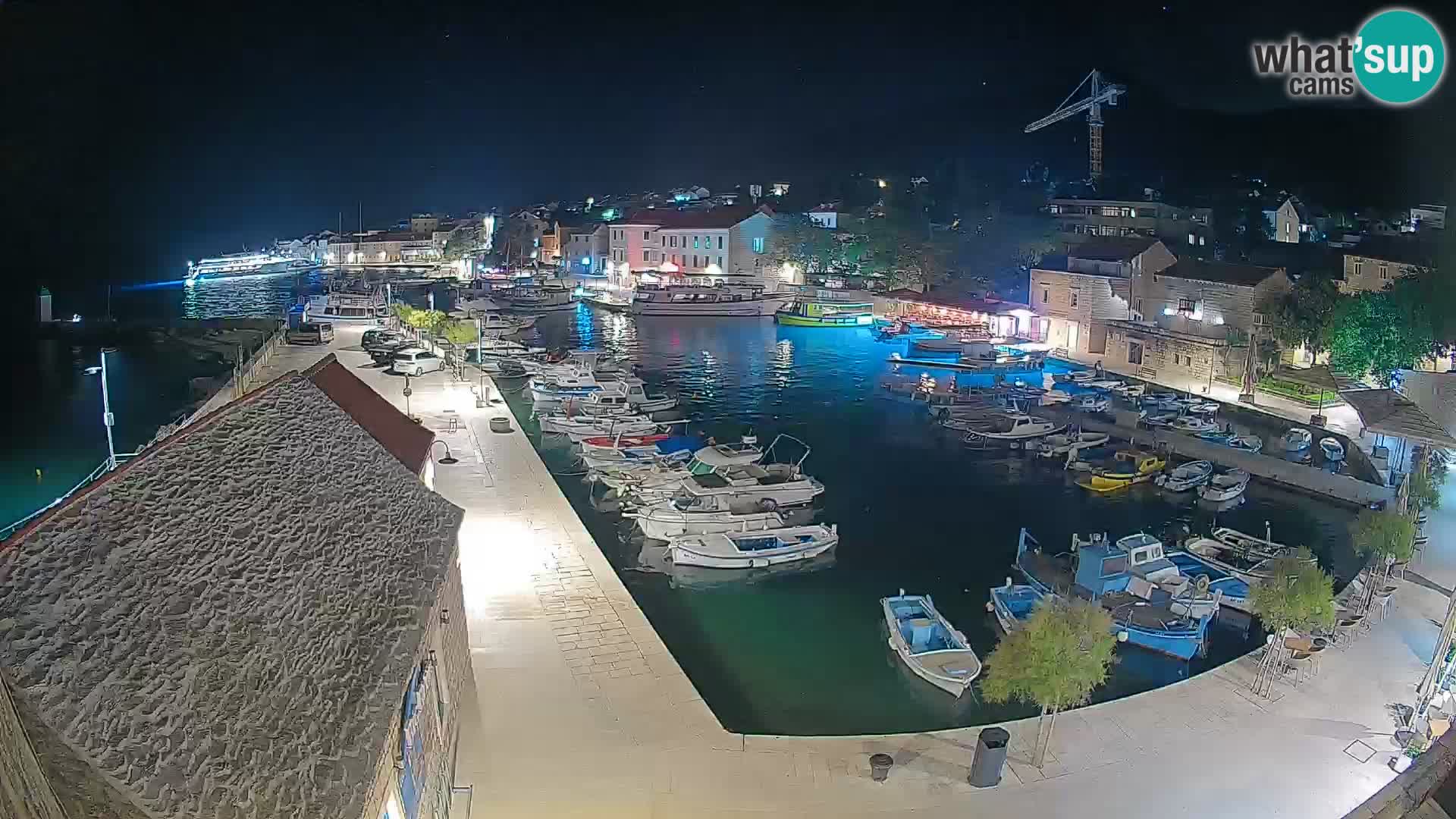 Webcam Bol Harbour – Live View of Bol Riva & Marina