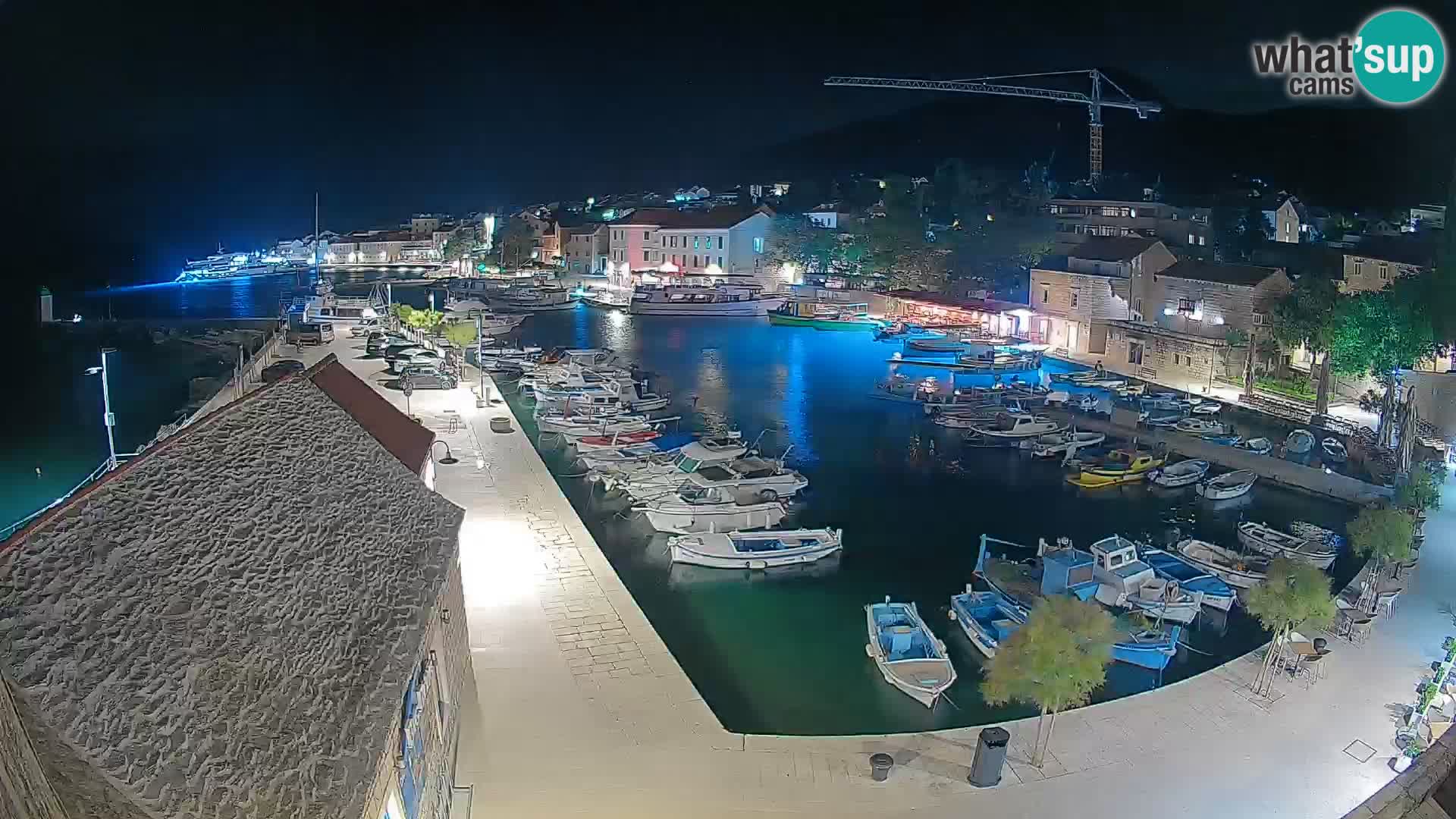 Webcam Bol Harbour – Live View of Bol Riva & Marina