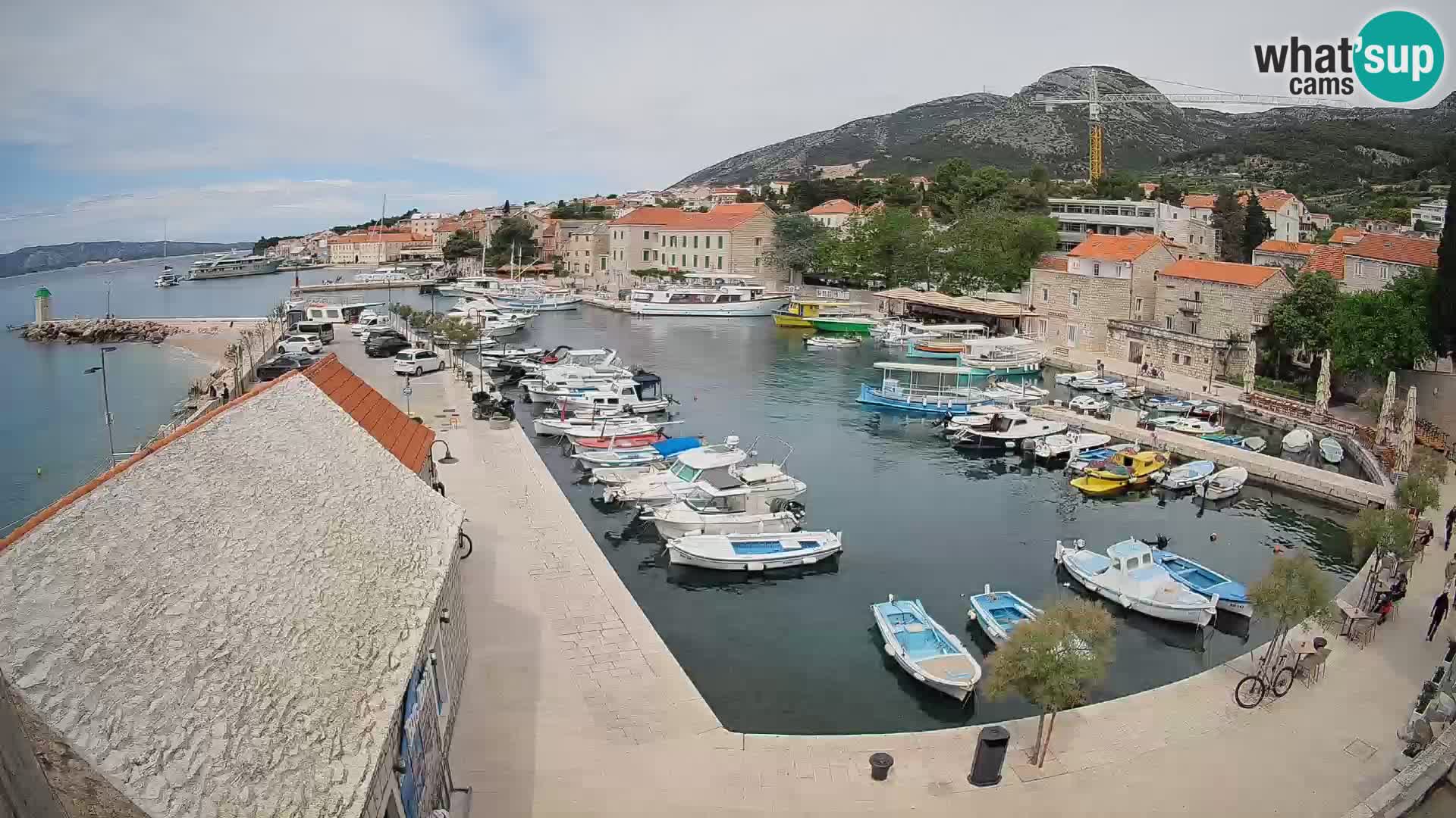 Webcam Bol Hafen – Liveblick auf Bol Riva & Marina