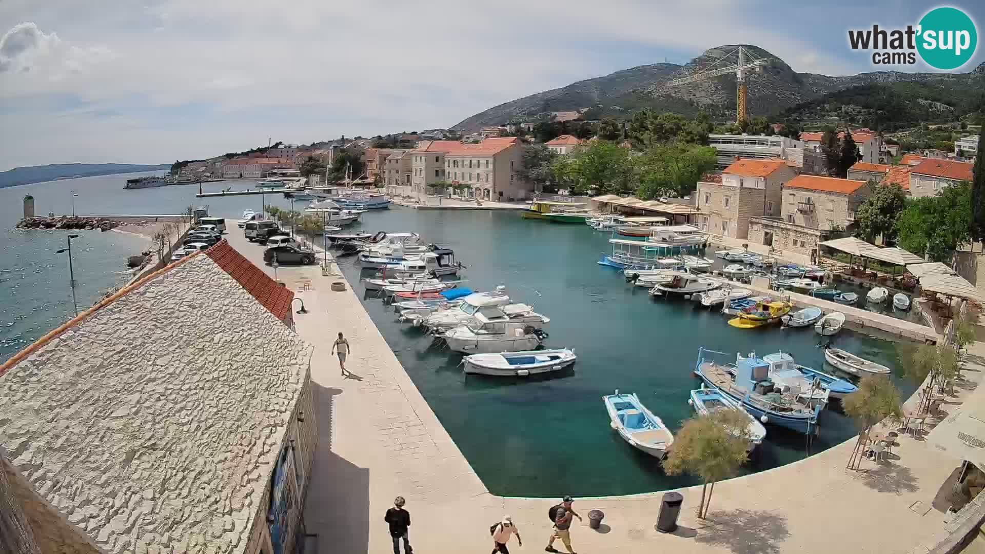 Webcam Bol Harbour – Live View of Bol Riva & Marina