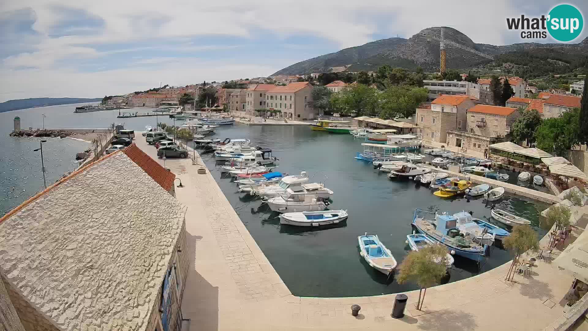 Webcam Bol Hafen – Liveblick auf Bol Riva & Marina