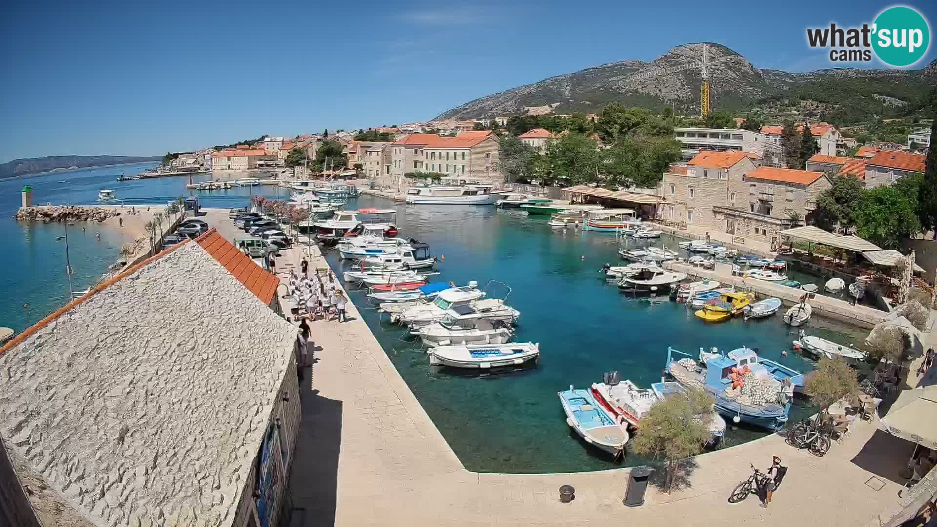 Webcam Bol Harbour – Live View of Bol Riva & Marina