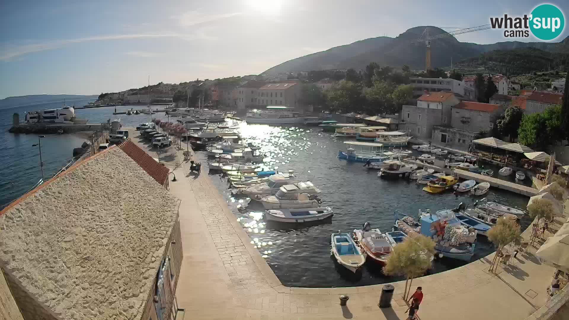 Webcam Bol Harbour – Live View of Bol Riva & Marina