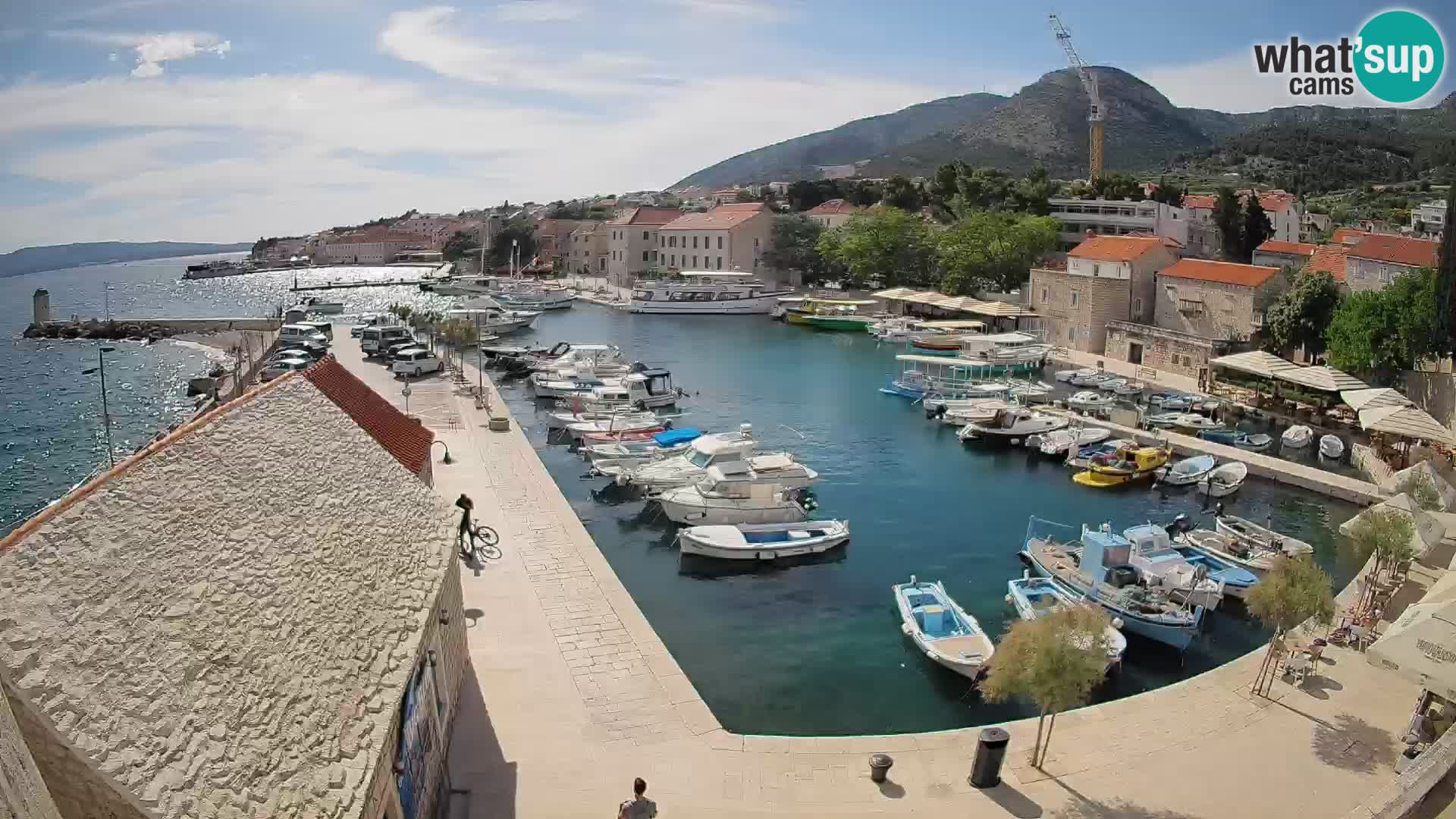 Webcam Bol Harbour – Live View of Bol Riva & Marina