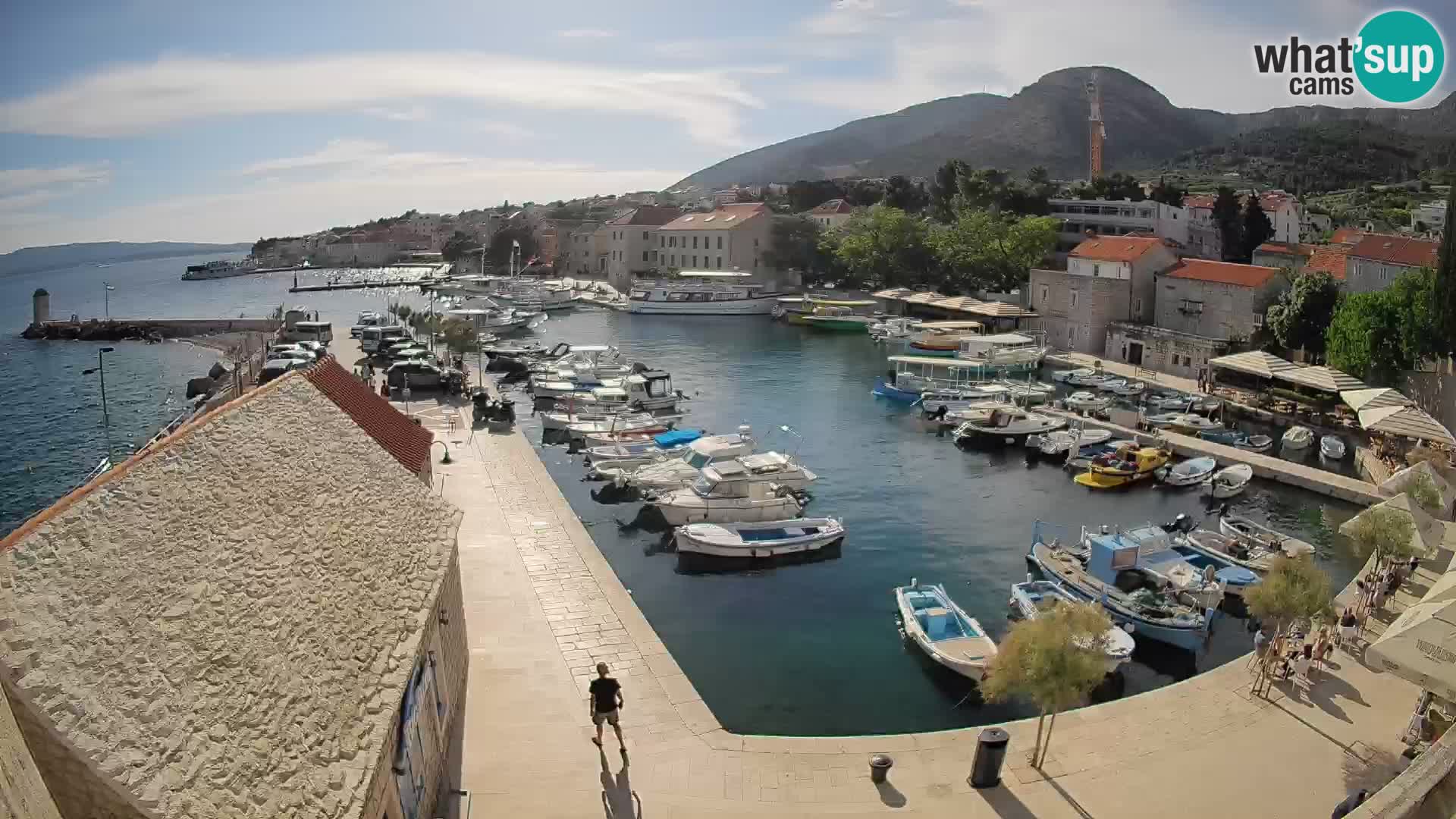 Webcam Bol Harbour – Live View of Bol Riva & Marina
