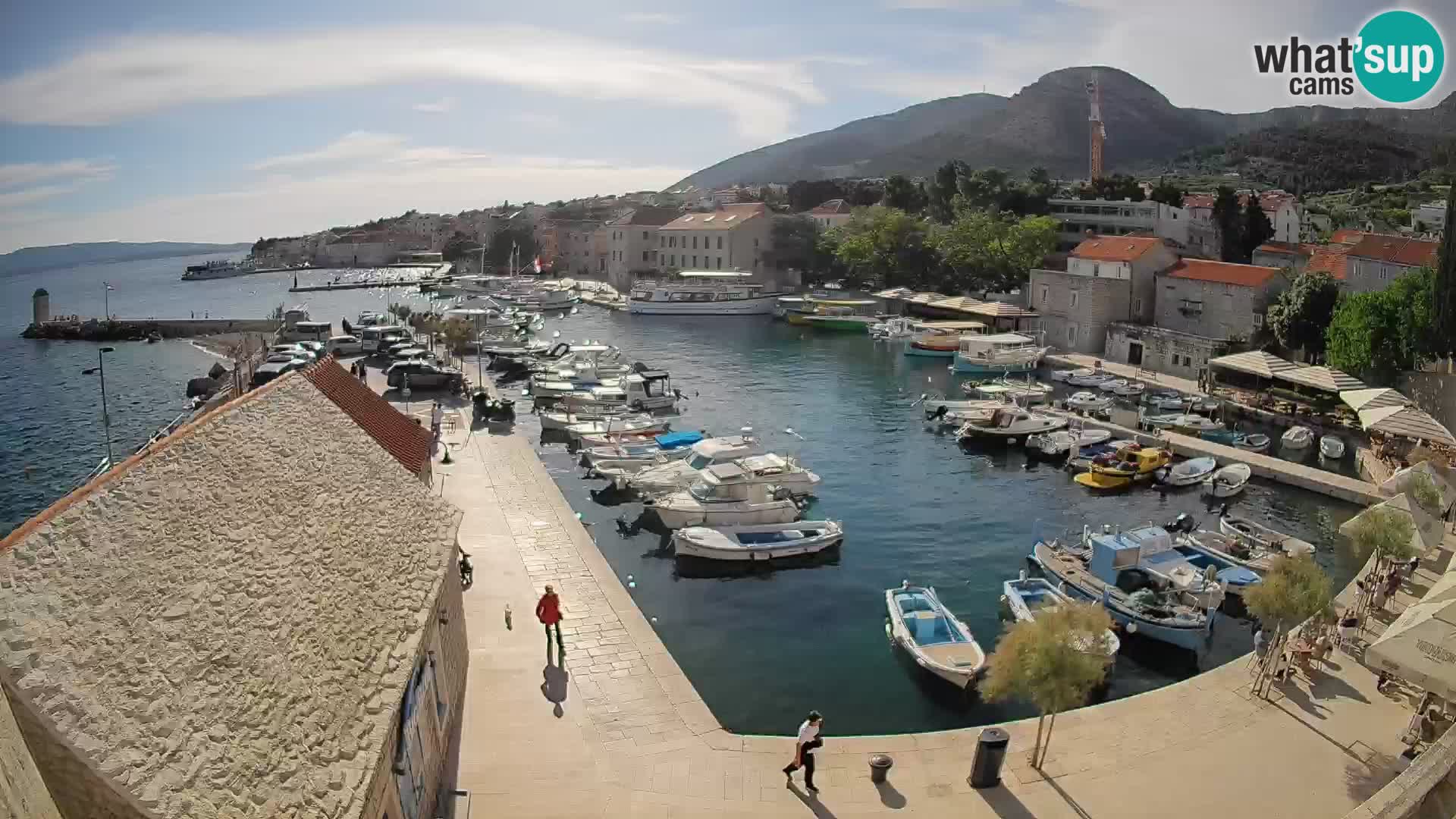Webcam Bol Hafen – Liveblick auf Bol Riva & Marina
