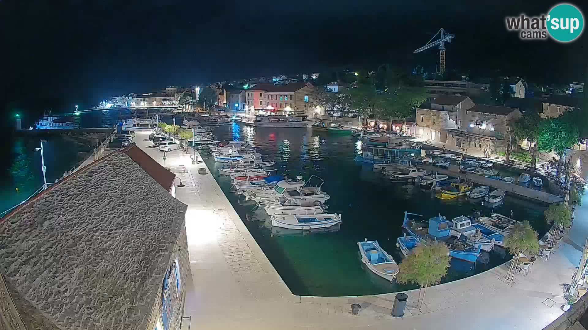 Webcam Bol Harbour – Live View of Bol Riva & Marina